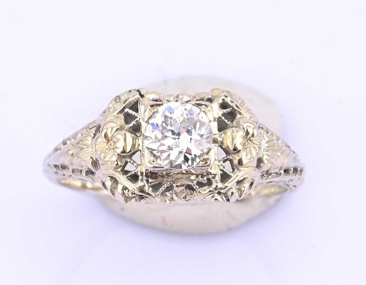 IGI Certified Art Deco 18K White Gold Diamond Ring Size 5.25