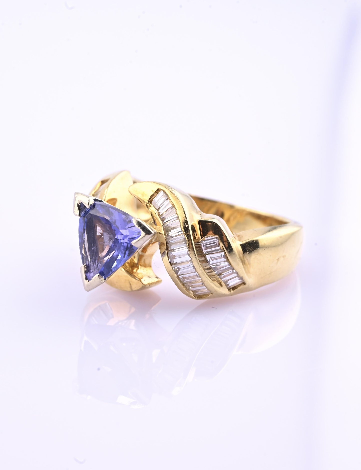 IGA Certified 1.40ct Natural Tanzanite & 0.75ctw Diamond 14K Gold Ring | Size 6