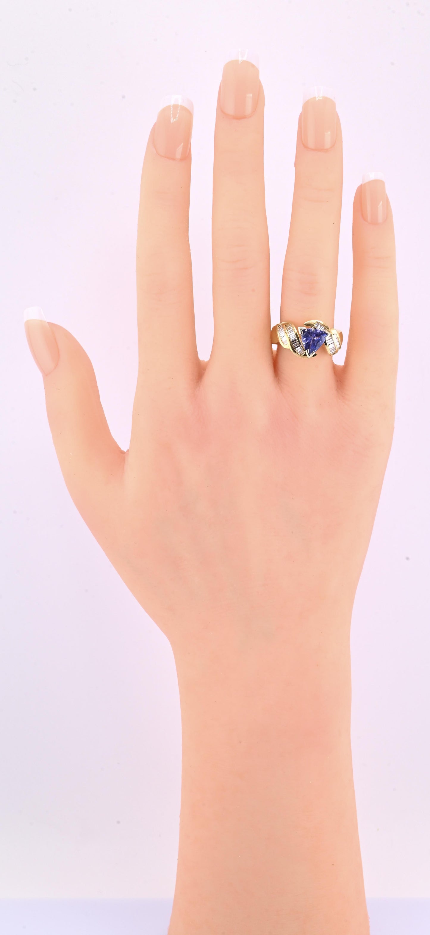 IGA Certified 1.40ct Natural Tanzanite & 0.75ctw Diamond 14K Gold Ring | Size 6
