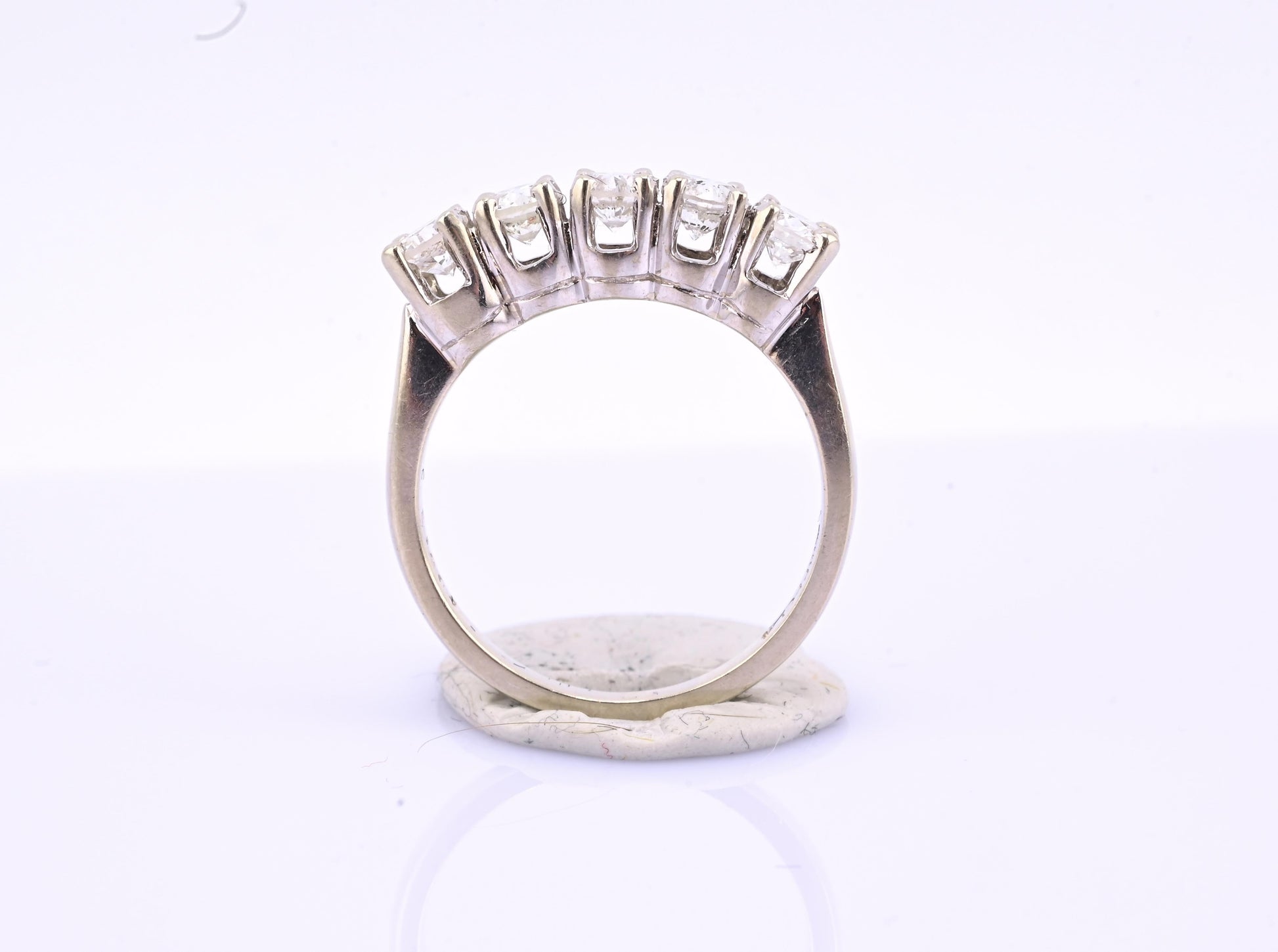 14K White Gold 5 Diamond Band Ring .85 CTW Near Colorless S12–I2 Size 6.5