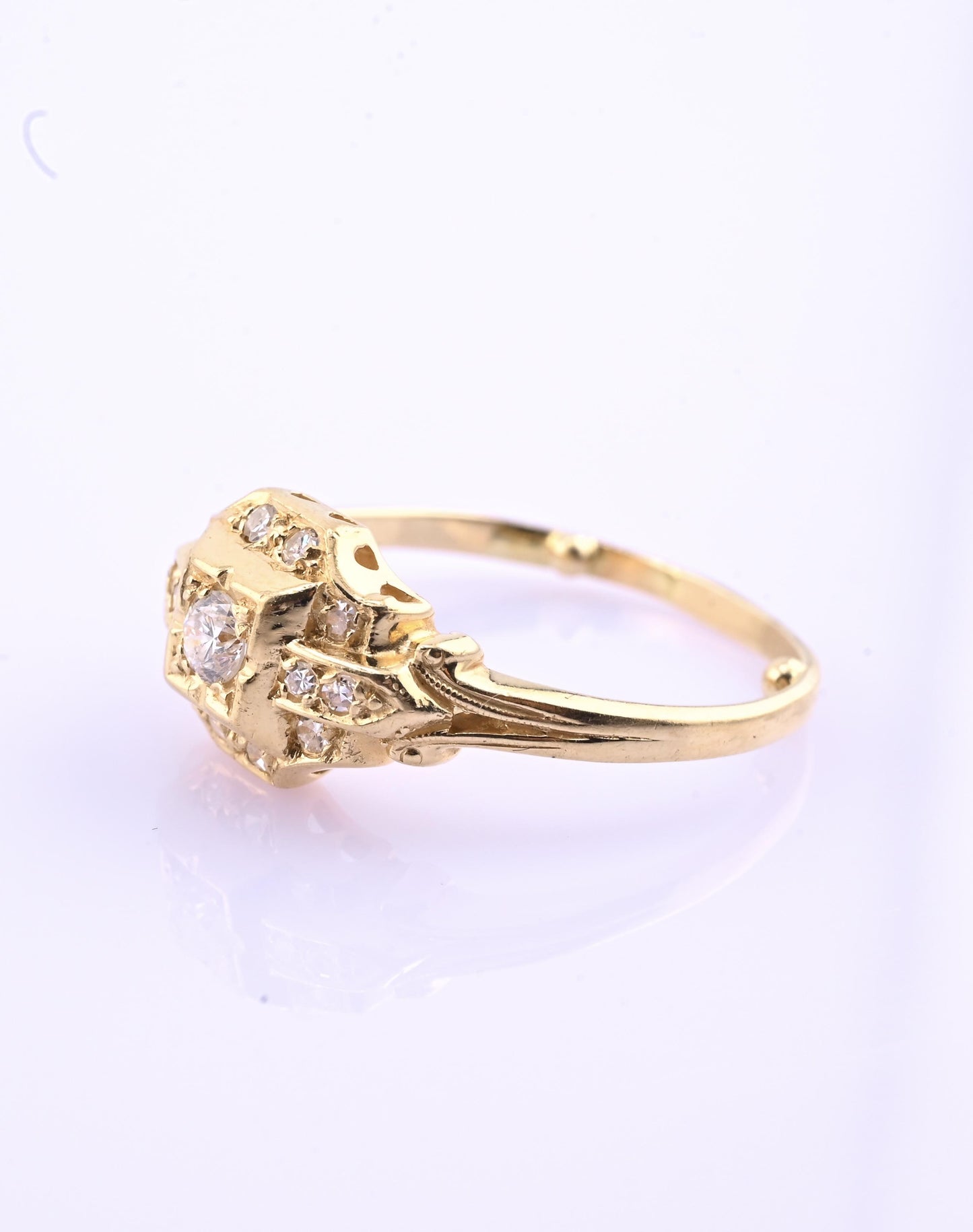 14K Yellow Gold Diamond Ring 13 Diamonds VS–SI Natural 2g Size 5.75