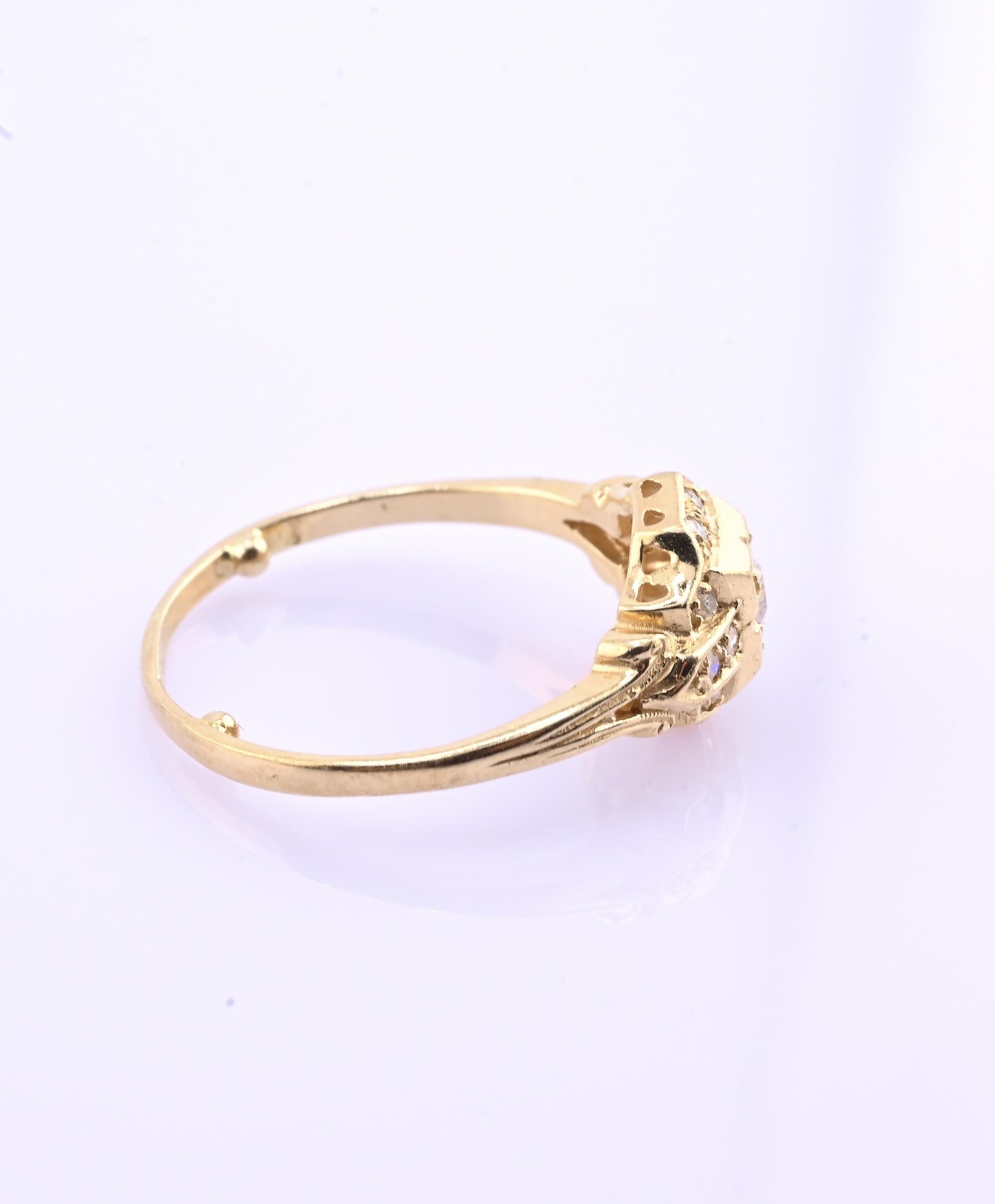 14K Yellow Gold Diamond Ring 13 Diamonds VS–SI Natural 2g Size 5.75