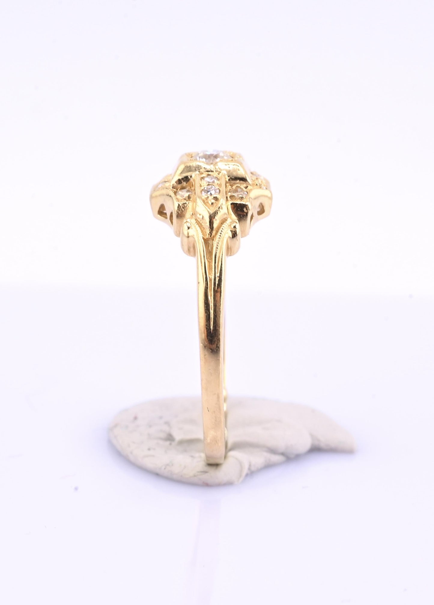 14K Yellow Gold Diamond Ring 13 Diamonds VS–SI Natural 2g Size 5.75