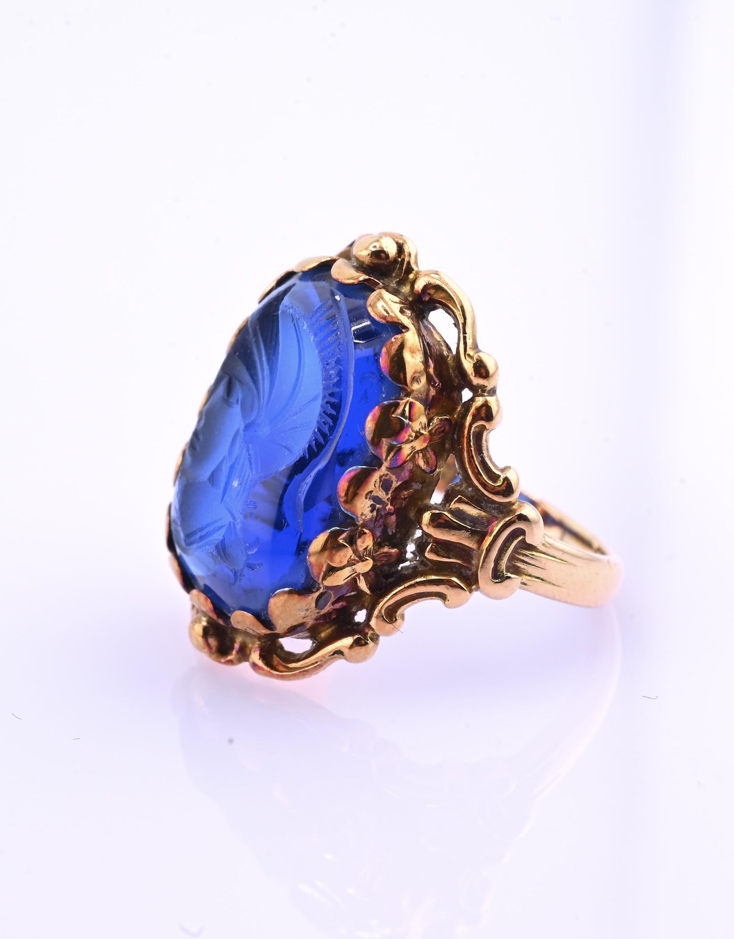 IGI Certified 10K Yellow Gold Carved Spinel Soldier Intaglio Ring Size 5
