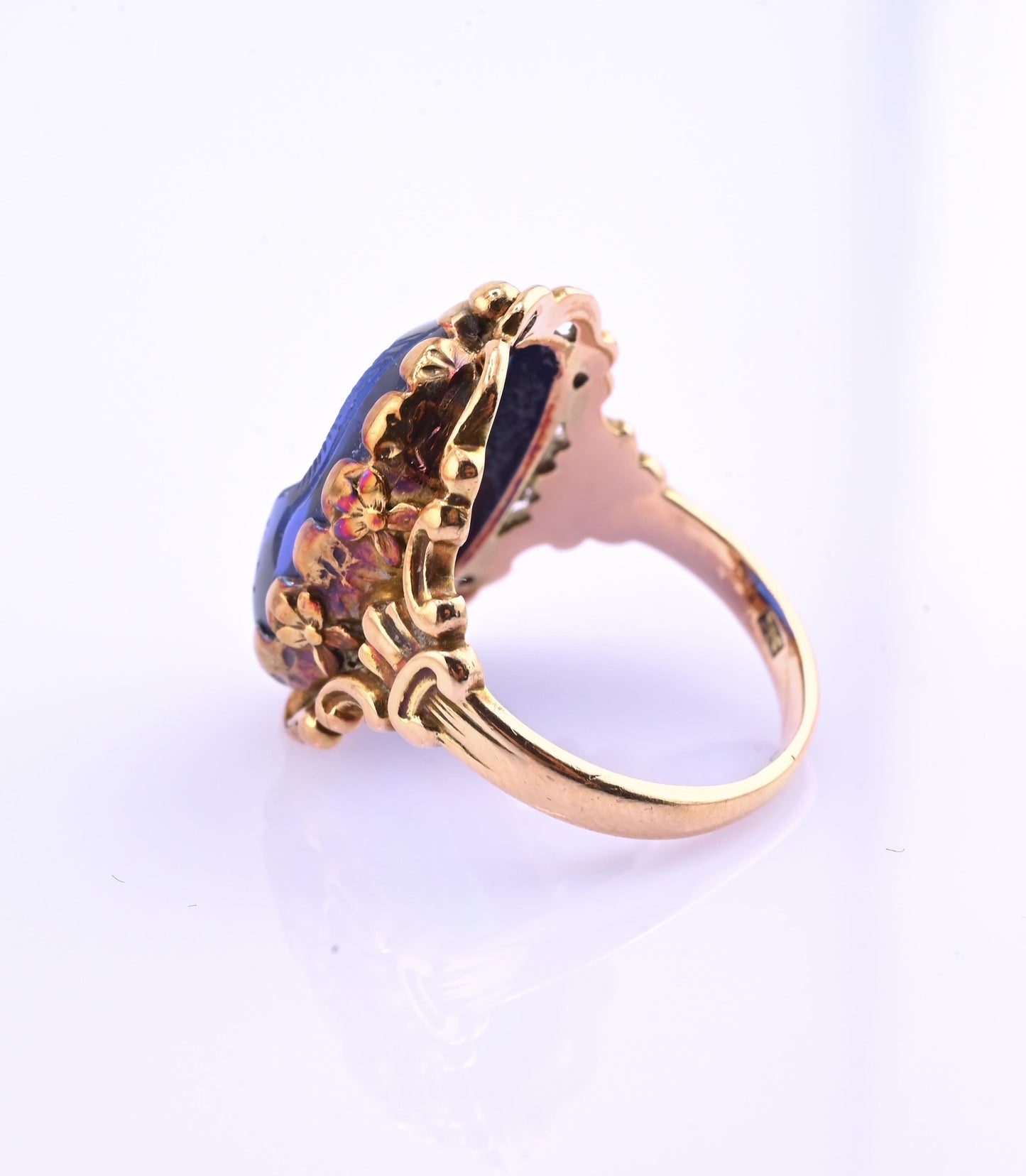 IGI Certified 10K Yellow Gold Carved Spinel Soldier Intaglio Ring Size 5