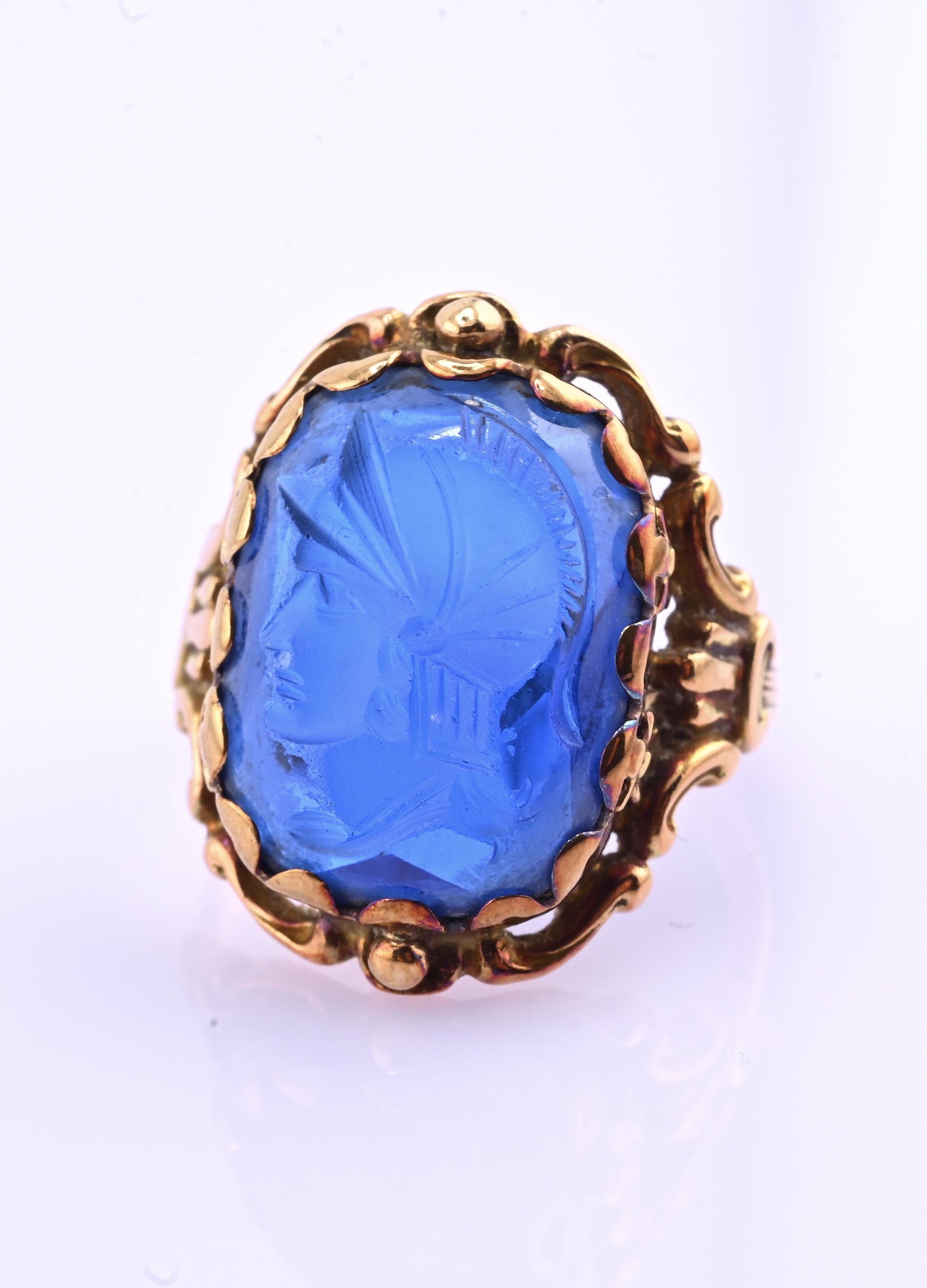 IGI Certified 10K Yellow Gold Carved Spinel Soldier Intaglio Ring Size 5