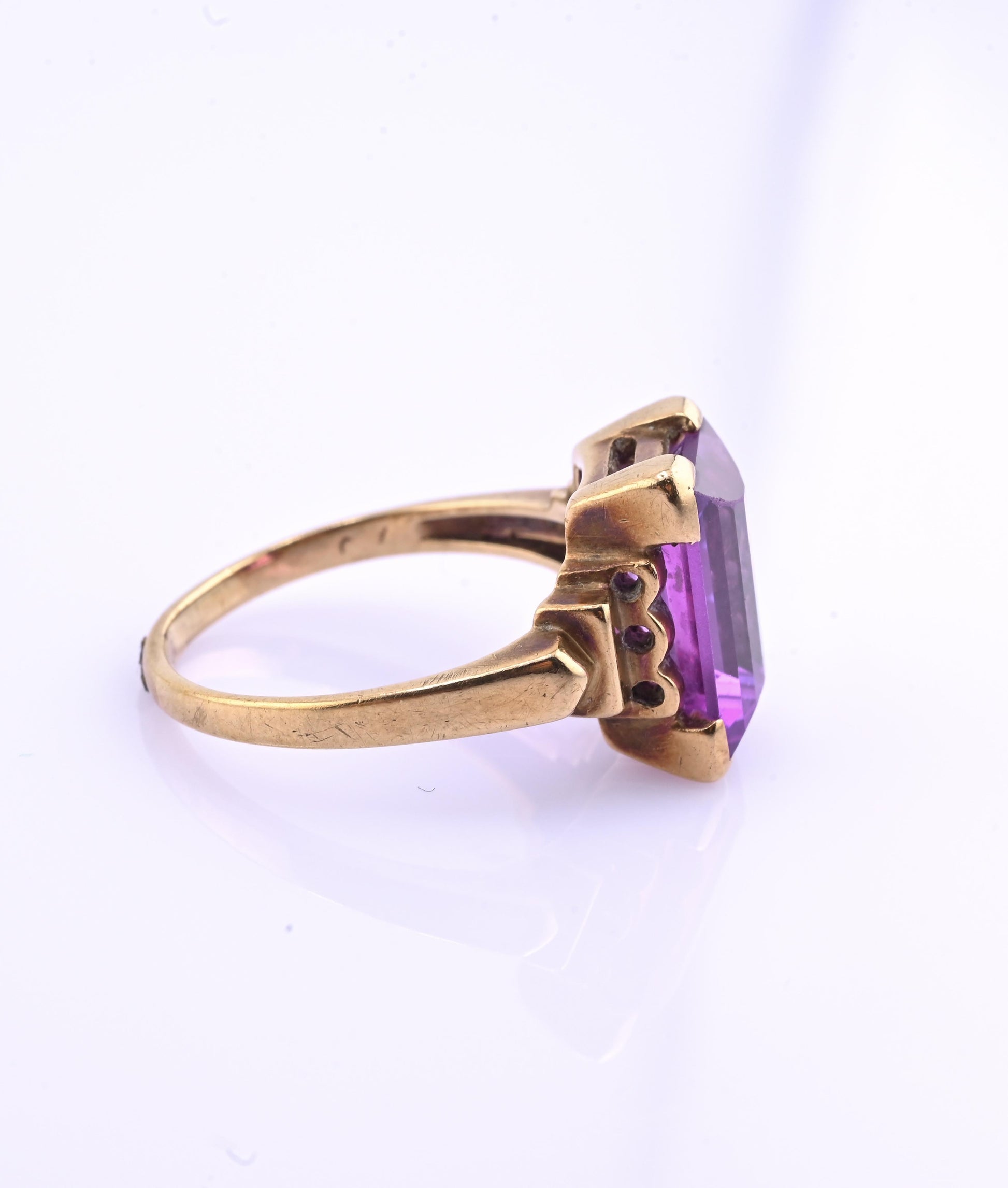 10K Yellow Gold Sapphire Ring Art Deco / Retro Era IGI Certified Size 6.75