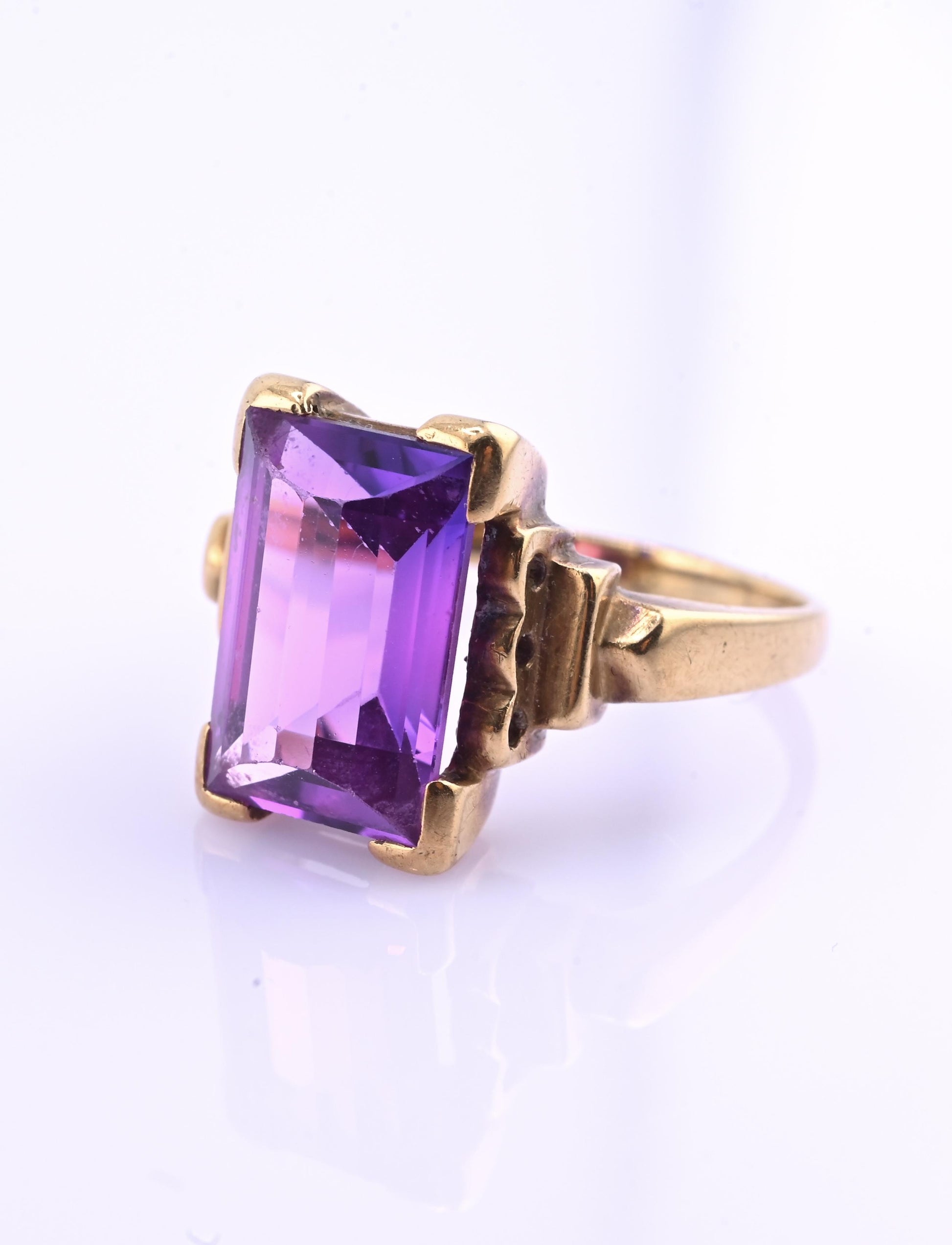 10K Yellow Gold Sapphire Ring Art Deco / Retro Era IGI Certified Size 6.75