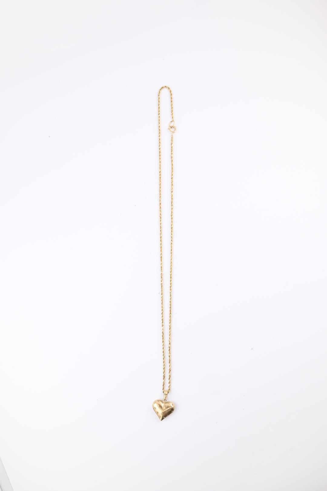 Fabulous 14K Yellow Gold Heart Shape Pendant & Chain