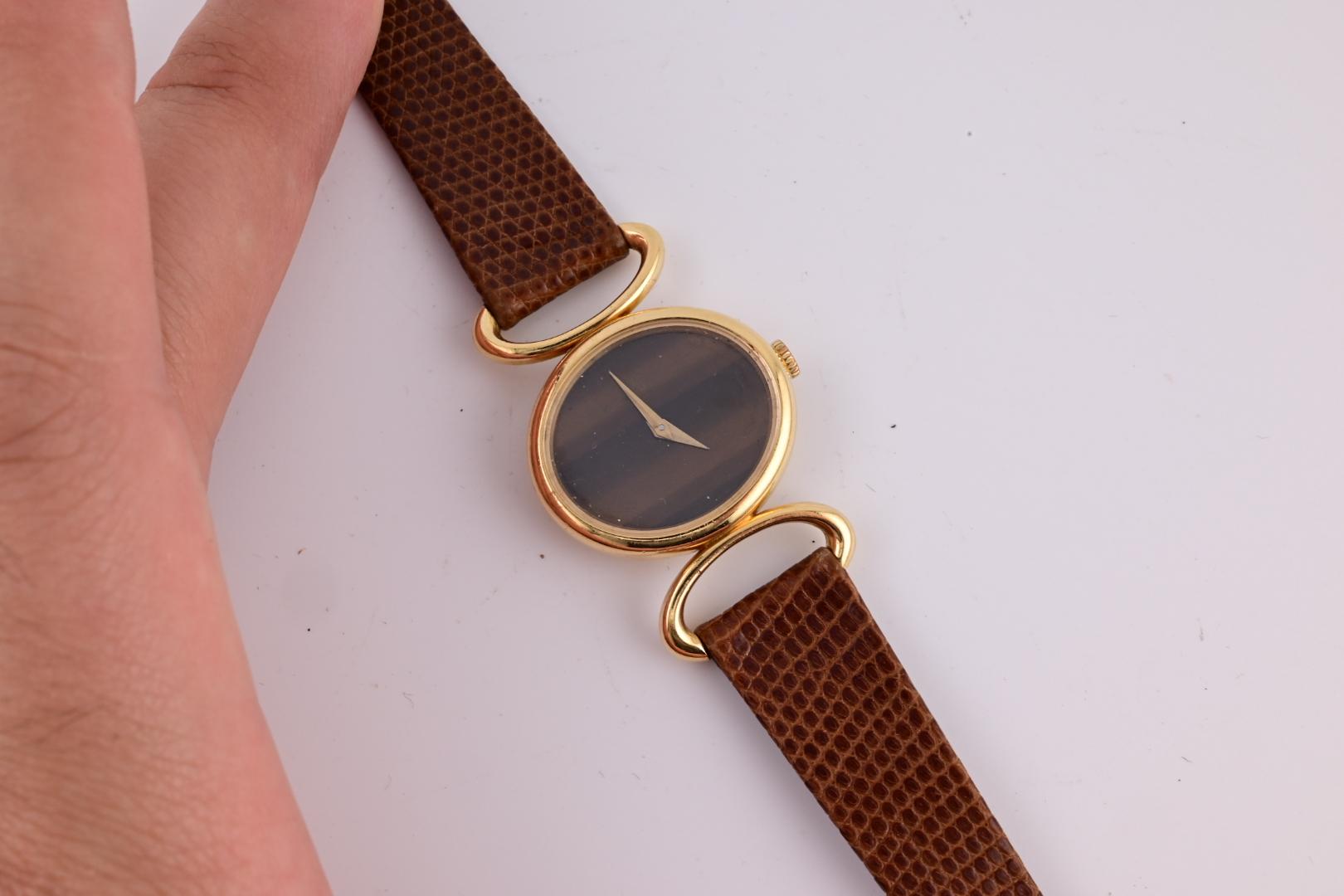 Exceptional Baume Mercier Ladies Tiger Eye Dial Wristwatch 18K Yellow Gold