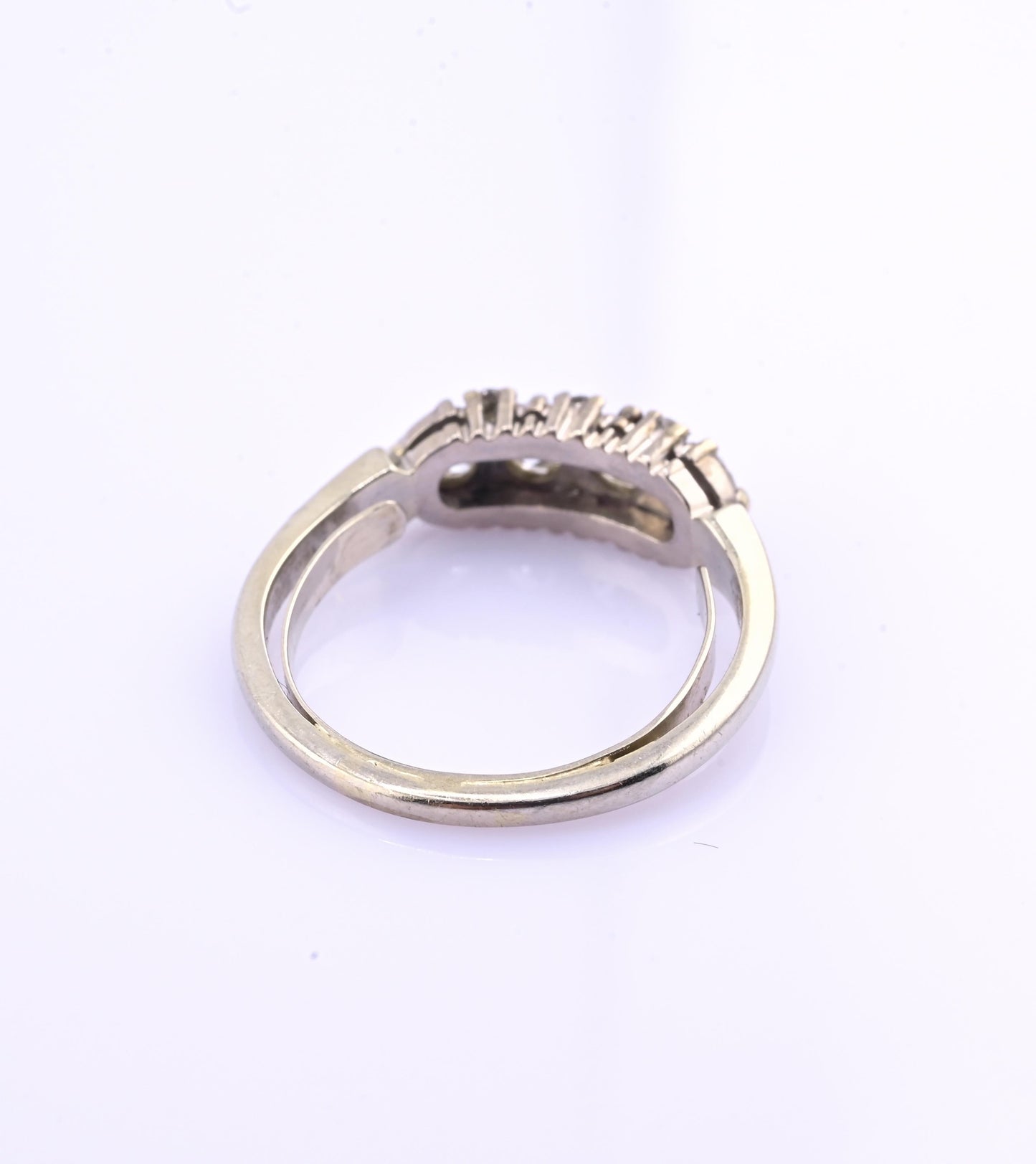 18K White Gold IGI Certified Diamond Ring 1.00 TCW VS Clarity Ring Size 7.75