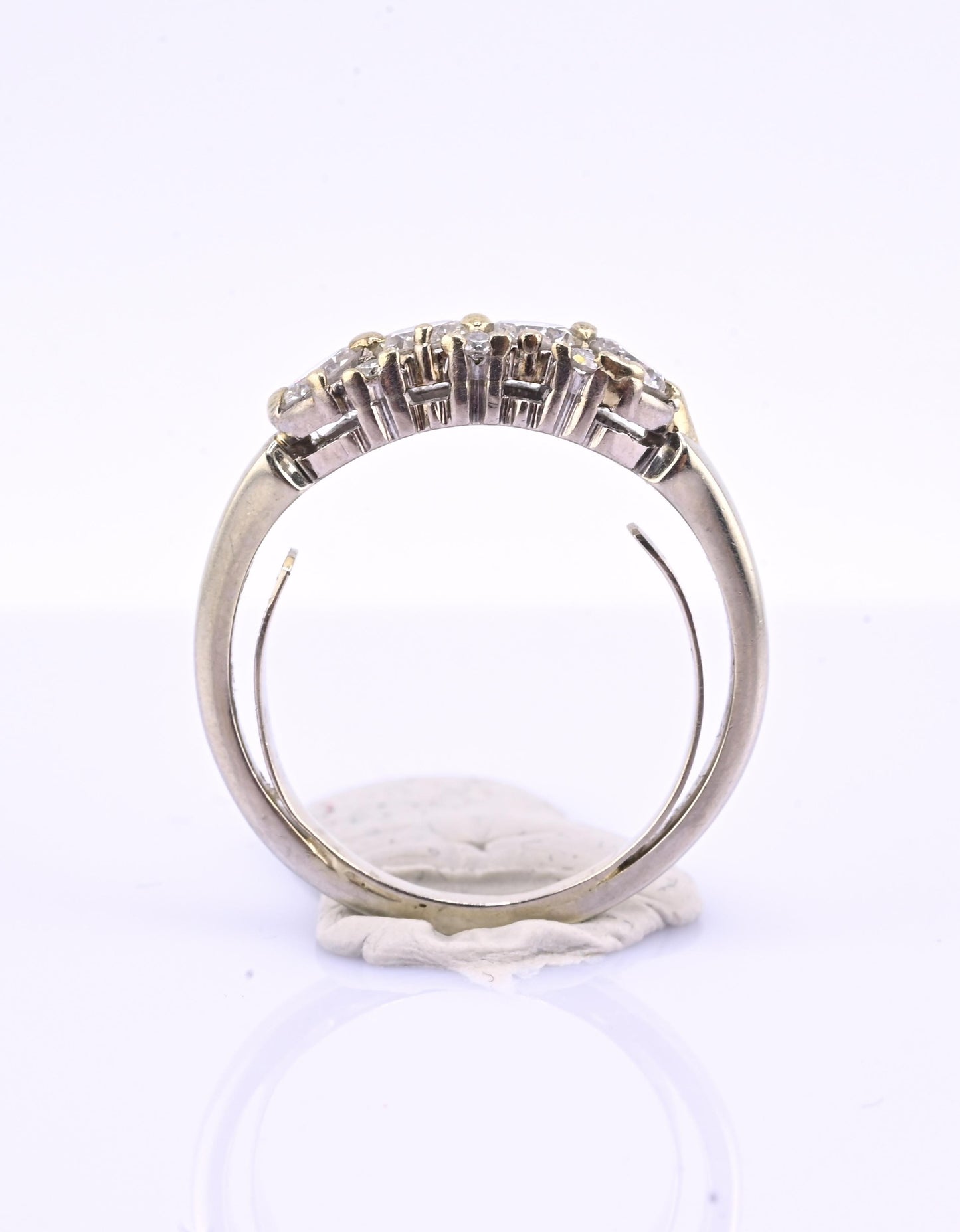18K White Gold IGI Certified Diamond Ring 1.00 TCW VS Clarity Ring Size 7.75