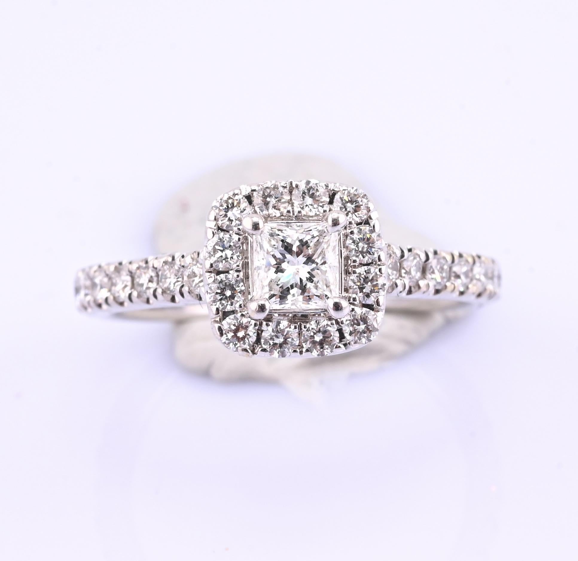 14K White Gold IGI Certified Natural Diamond Halo Ring 0.95 TCW Size 6