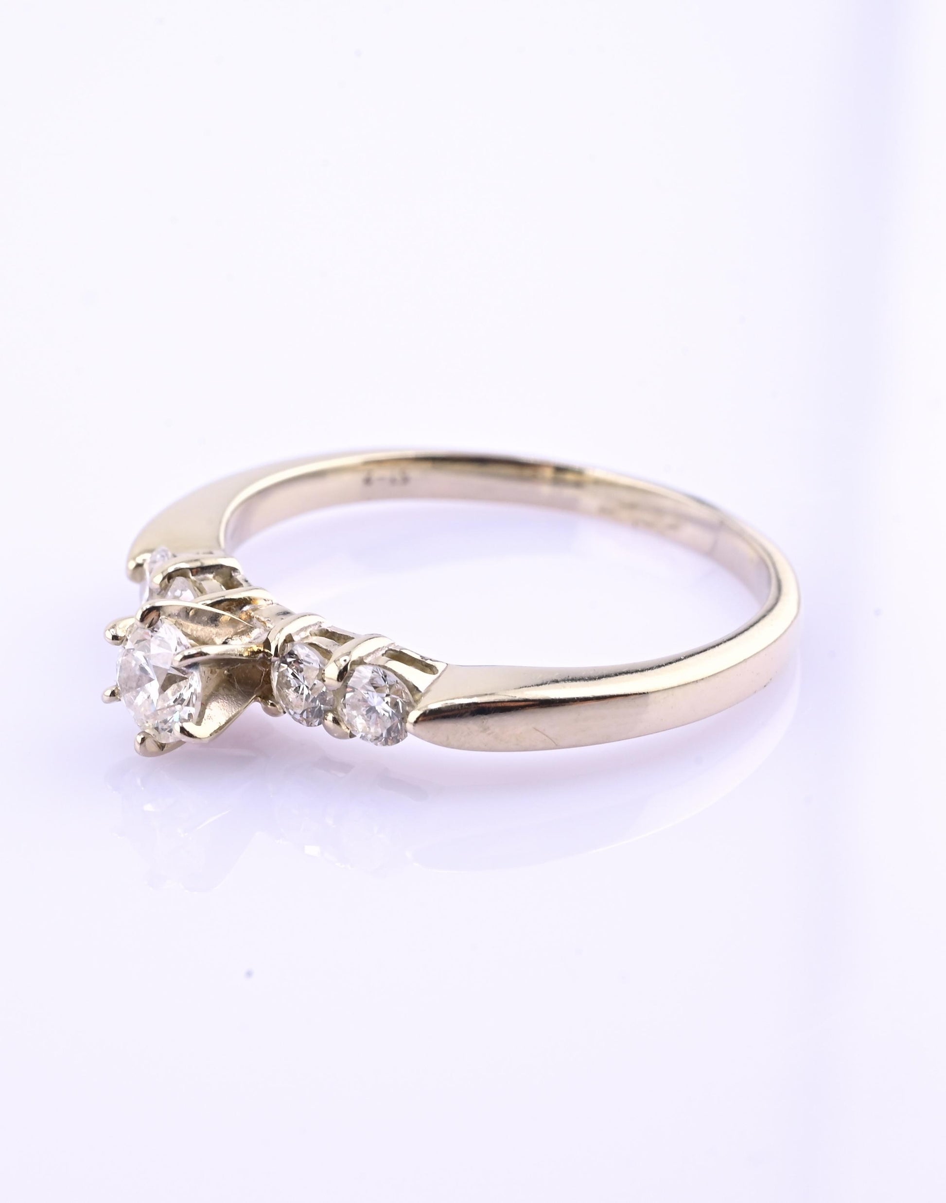 14K Yellow Gold 5-Diamond Ring 0.63 Carats Natural Diamonds Ring Size 9.5