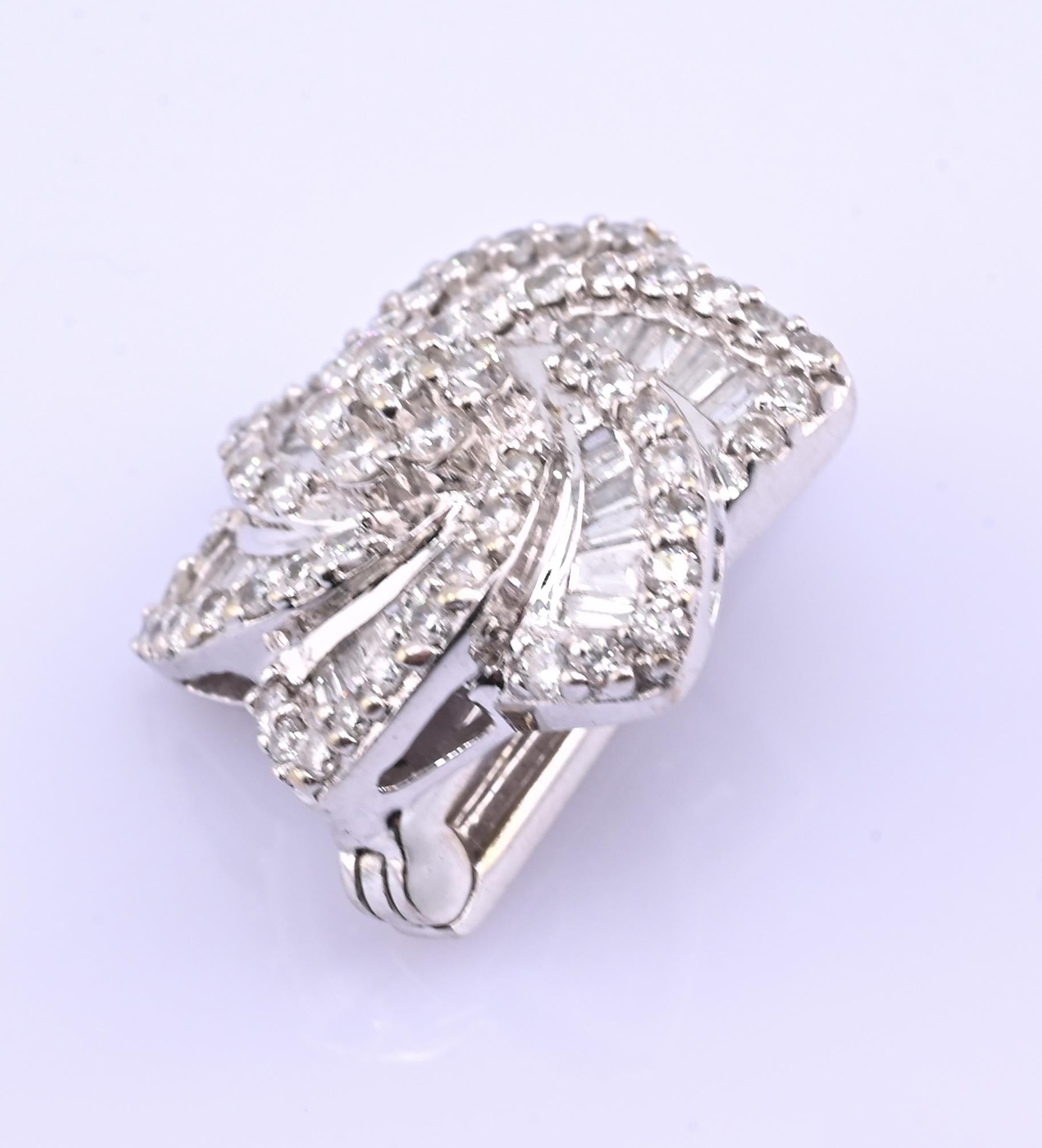 18k White Gold 0.99ctw Natural Diamond Swirl Flower Pendant / Brooch