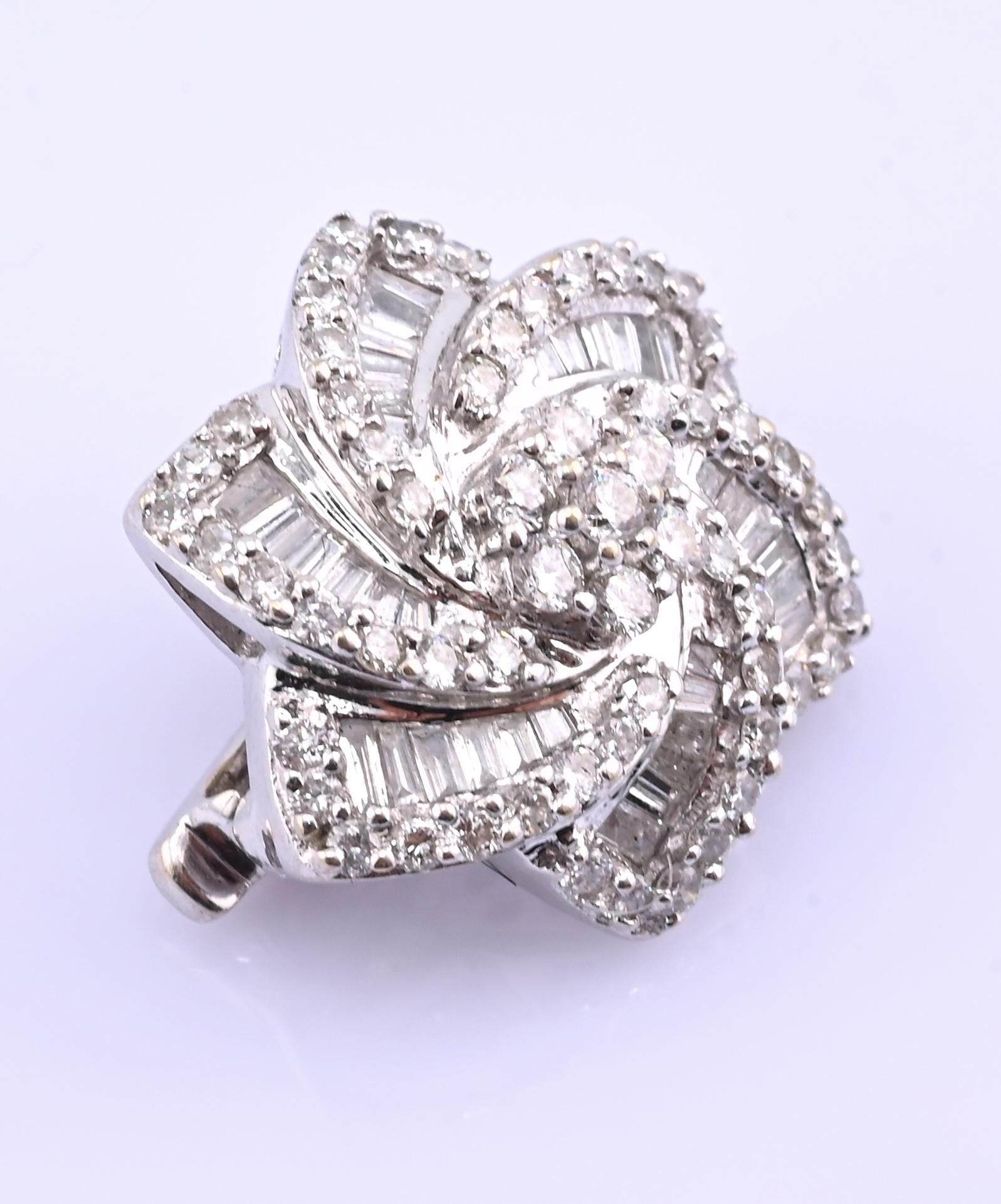 18k White Gold 0.99ctw Natural Diamond Swirl Flower Pendant / Brooch