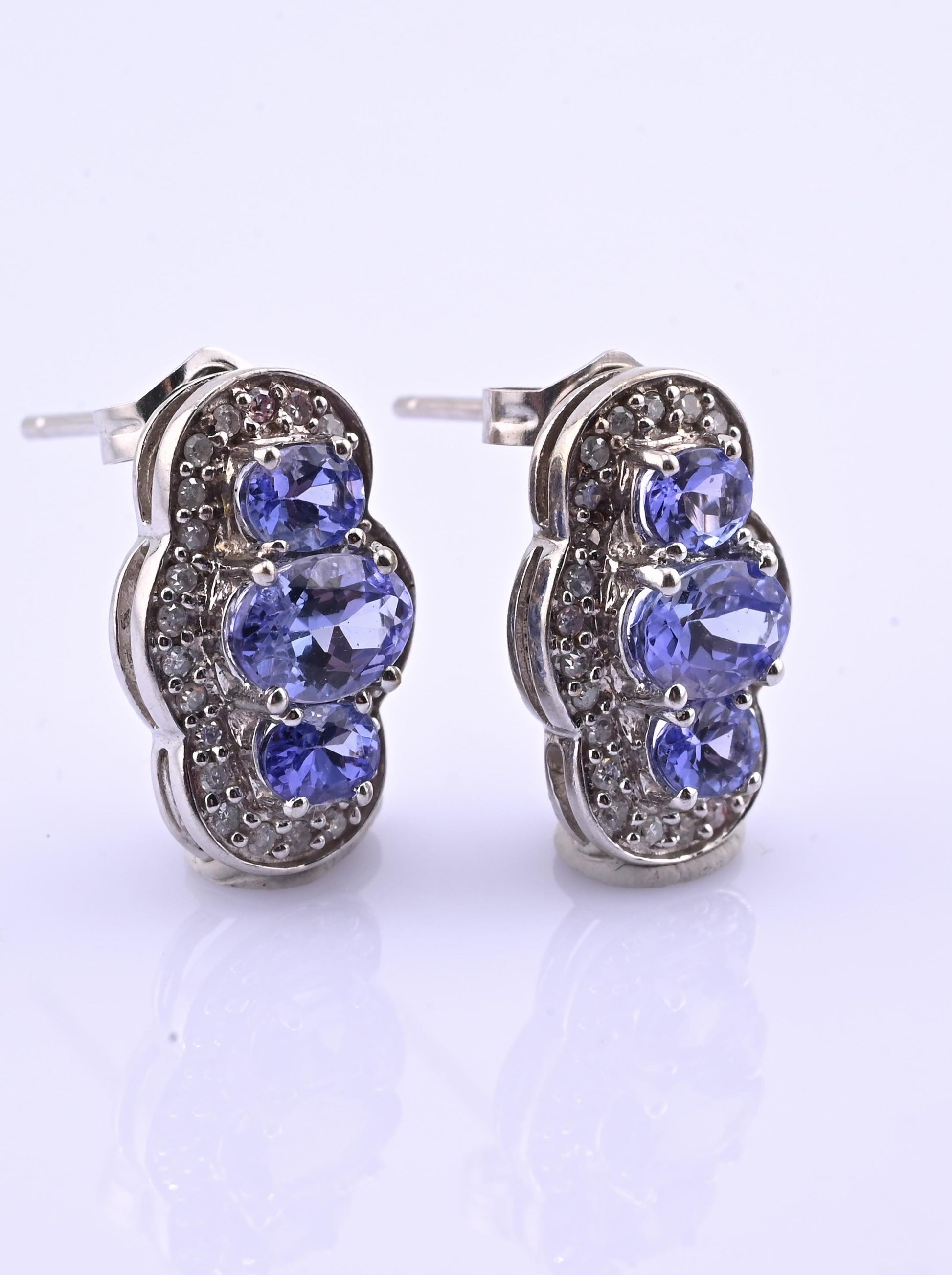 IGI Certified 1.78ctw Tanzanite & Diamond Scalloped Halo Earrings in 10k Gold