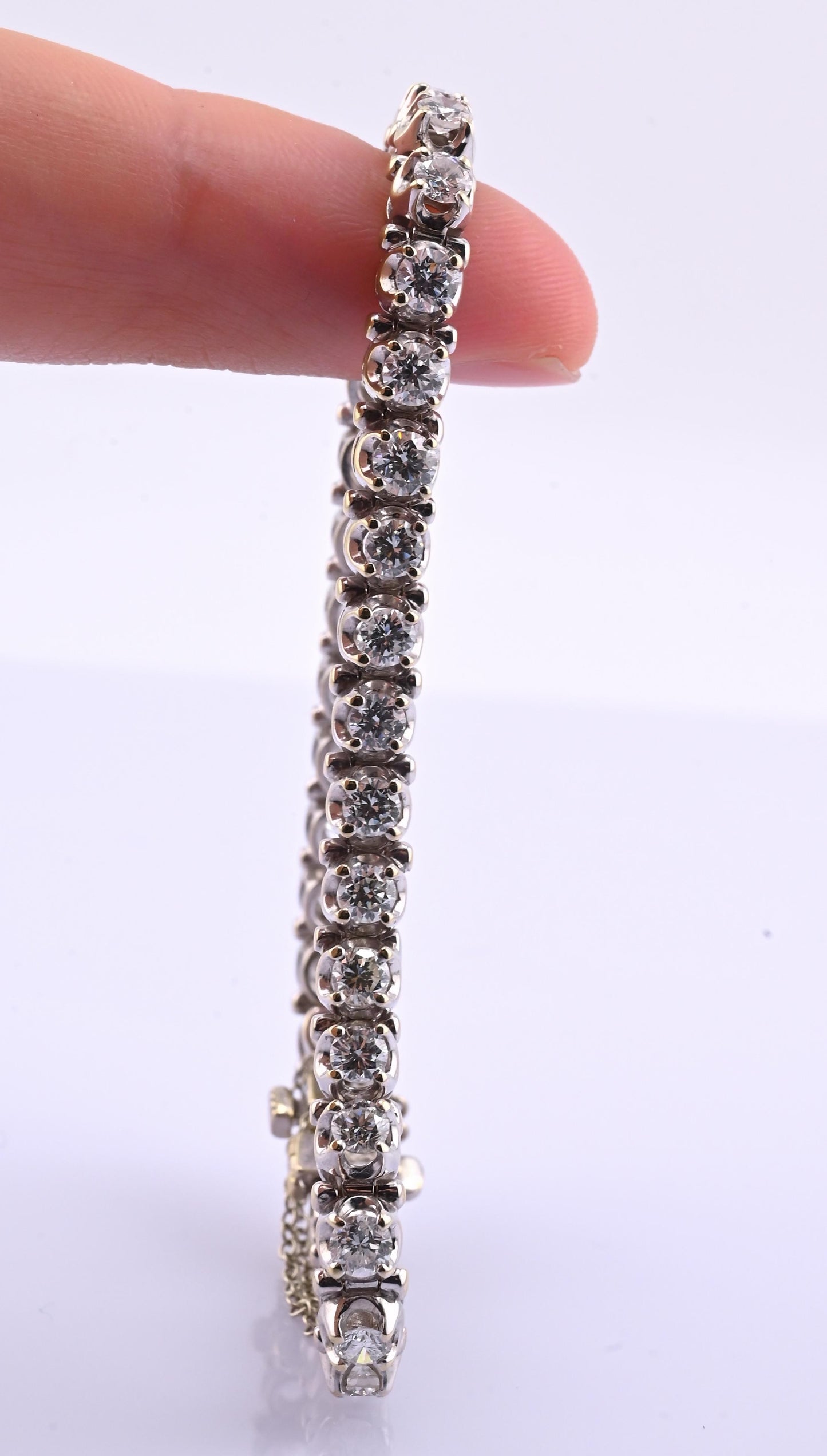 Fine 18k White Gold 4.00–5.00 Carat Diamond Tennis Bracelet 36 Natural Diamonds