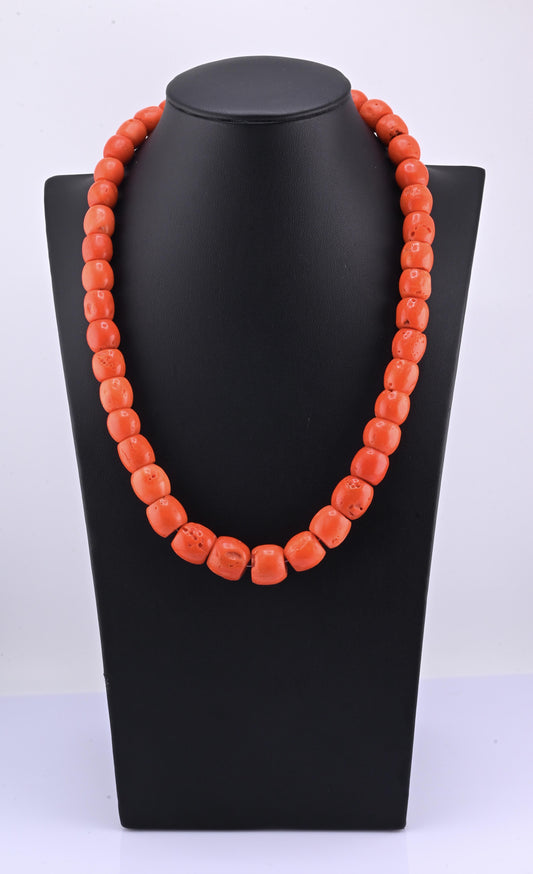 Antique Tibetan Momo Coral Graduated Bead Necklace 127 Grams