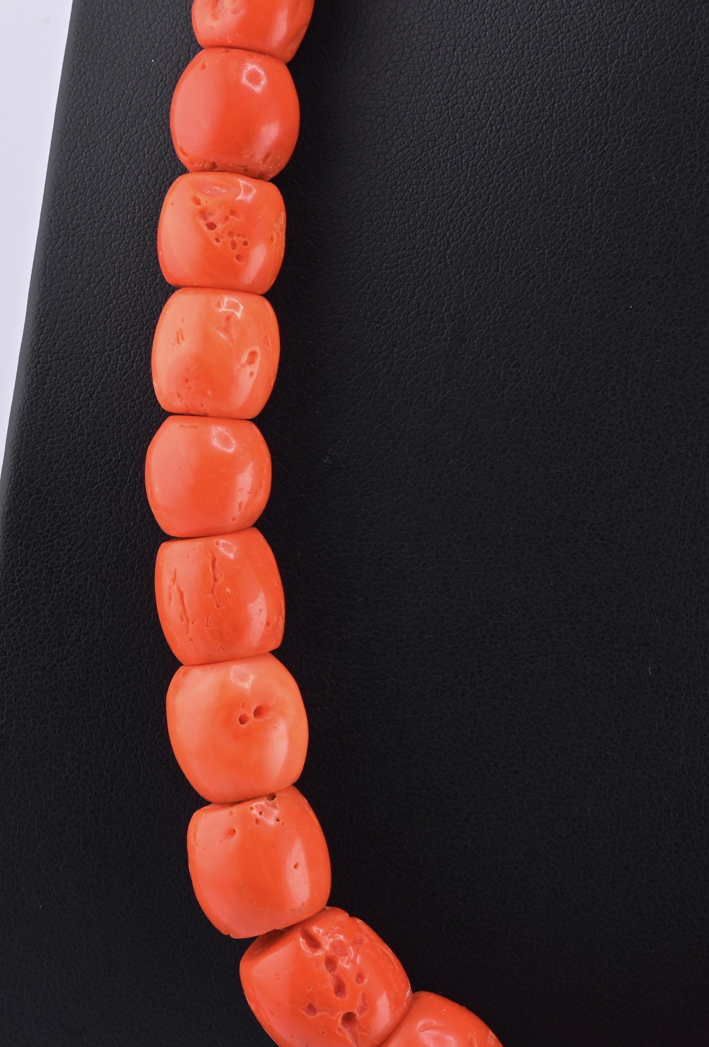 Antique Tibetan Momo Coral Graduated Bead Necklace 127 Grams