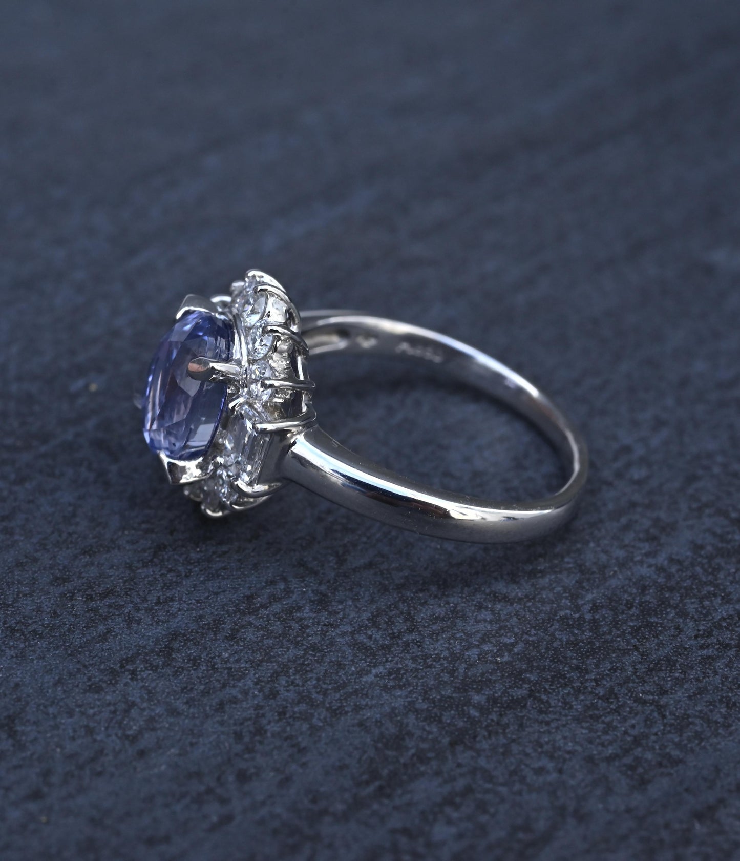 GIA Certified 3.26ct Color-Change Sapphire NO HEAT Diamond Platinum Halo Ring