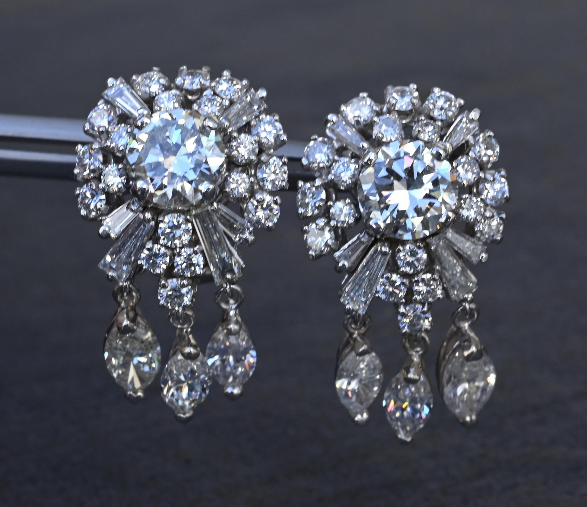 Gorgeous Diamond Dangle Earrings 14k White Gold GIA & IGI Certified 7.50 Carats
