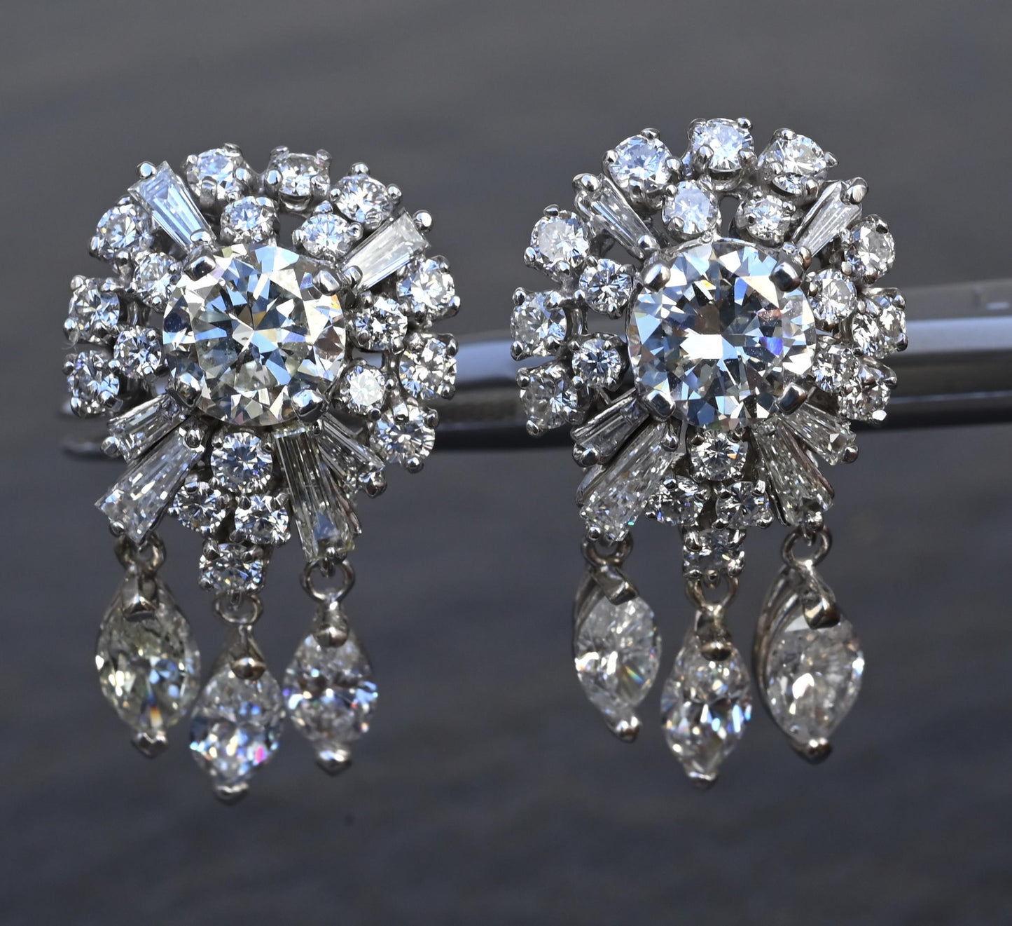 Gorgeous Diamond Dangle Earrings 14k White Gold GIA & IGI Certified 7.50 Carats