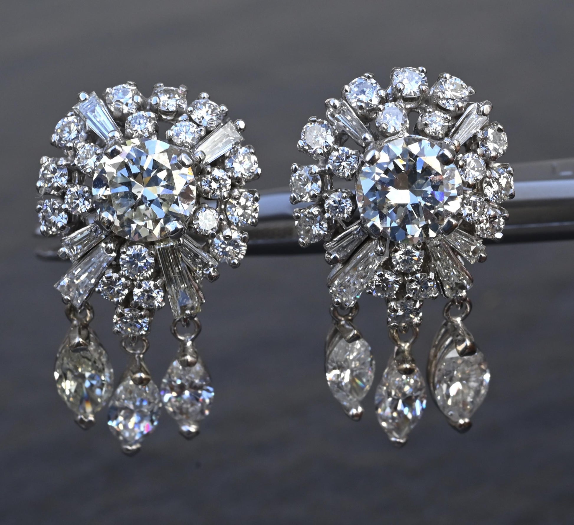 Gorgeous Diamond Dangle Earrings 14k White Gold GIA & IGI Certified 7.50 Carats