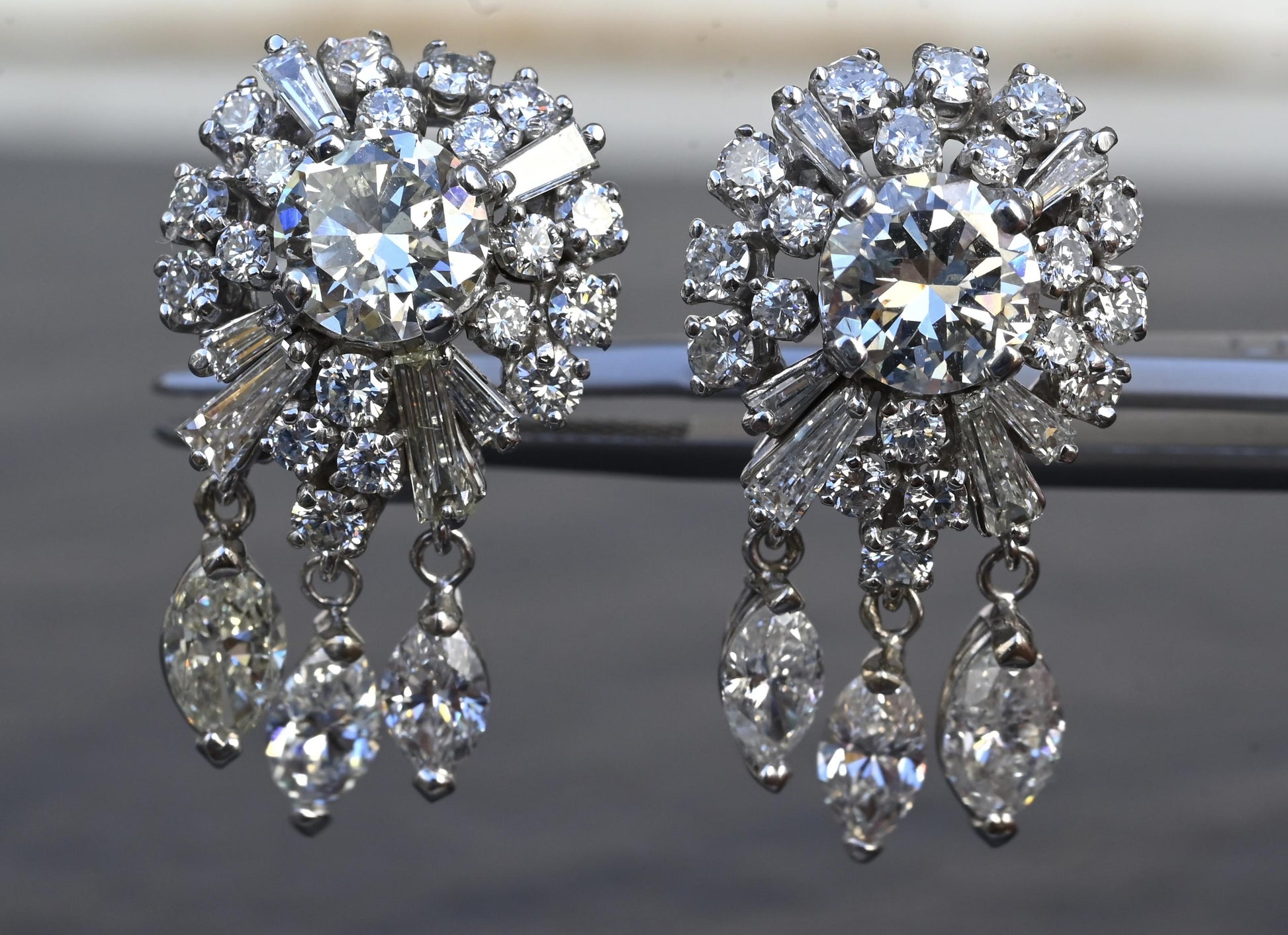 Gorgeous Diamond Dangle Earrings 14k White Gold GIA & IGI Certified 7.50 Carats