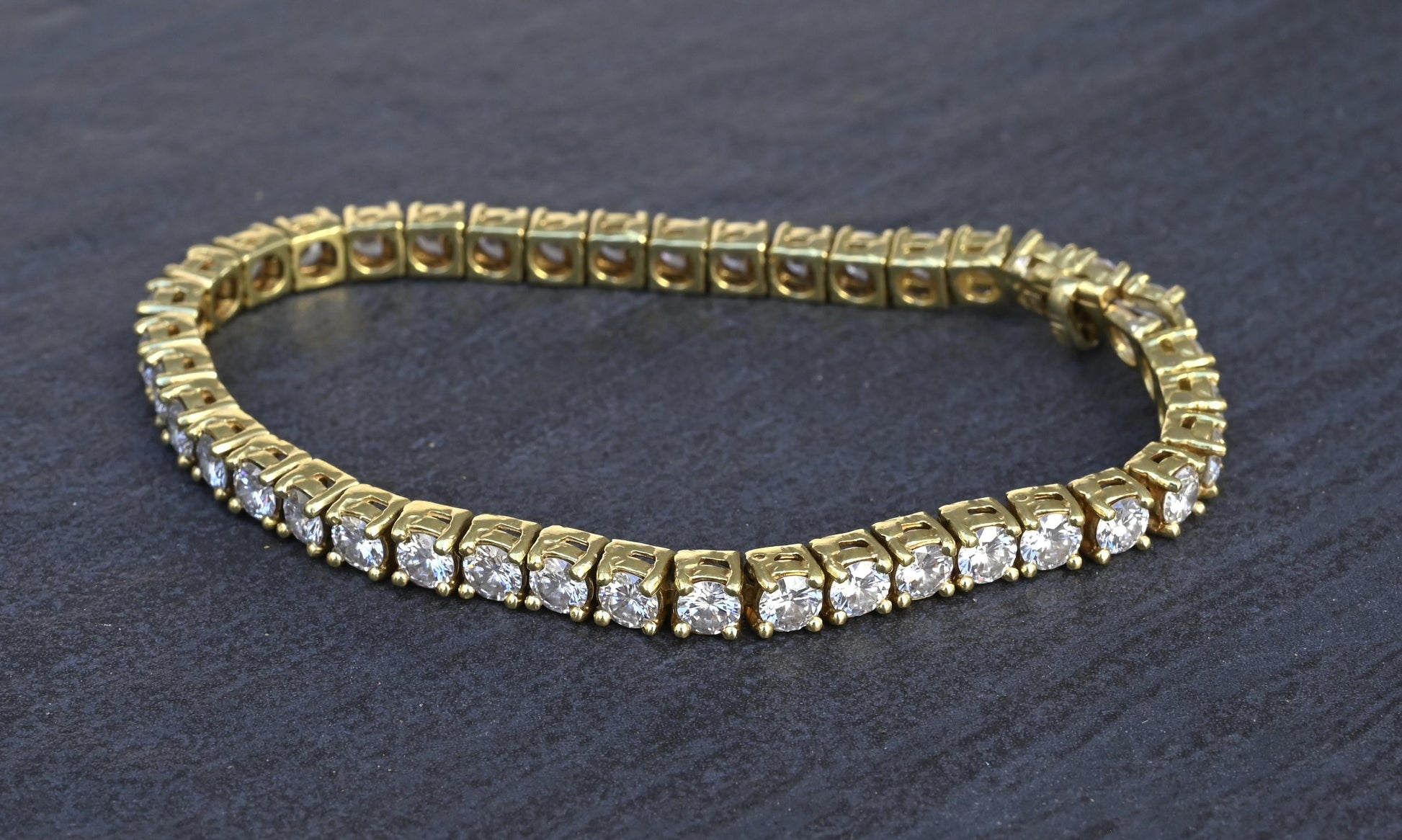 Black, Starr & Frost 8.80ctw Diamond Tennis Bracelet in 18K Yellow Gold