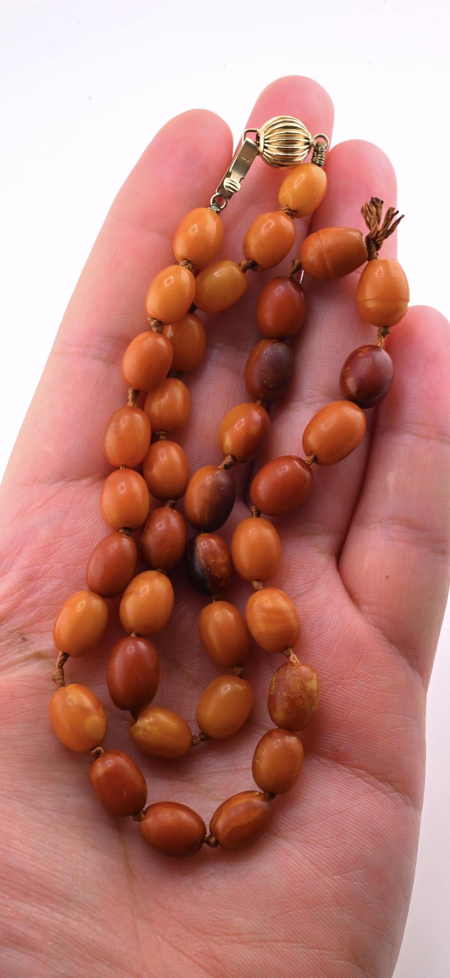 Antique Deep Butterscotch Amber Olive Bead Necklace 14k Gold Clasp 16.06 Grams