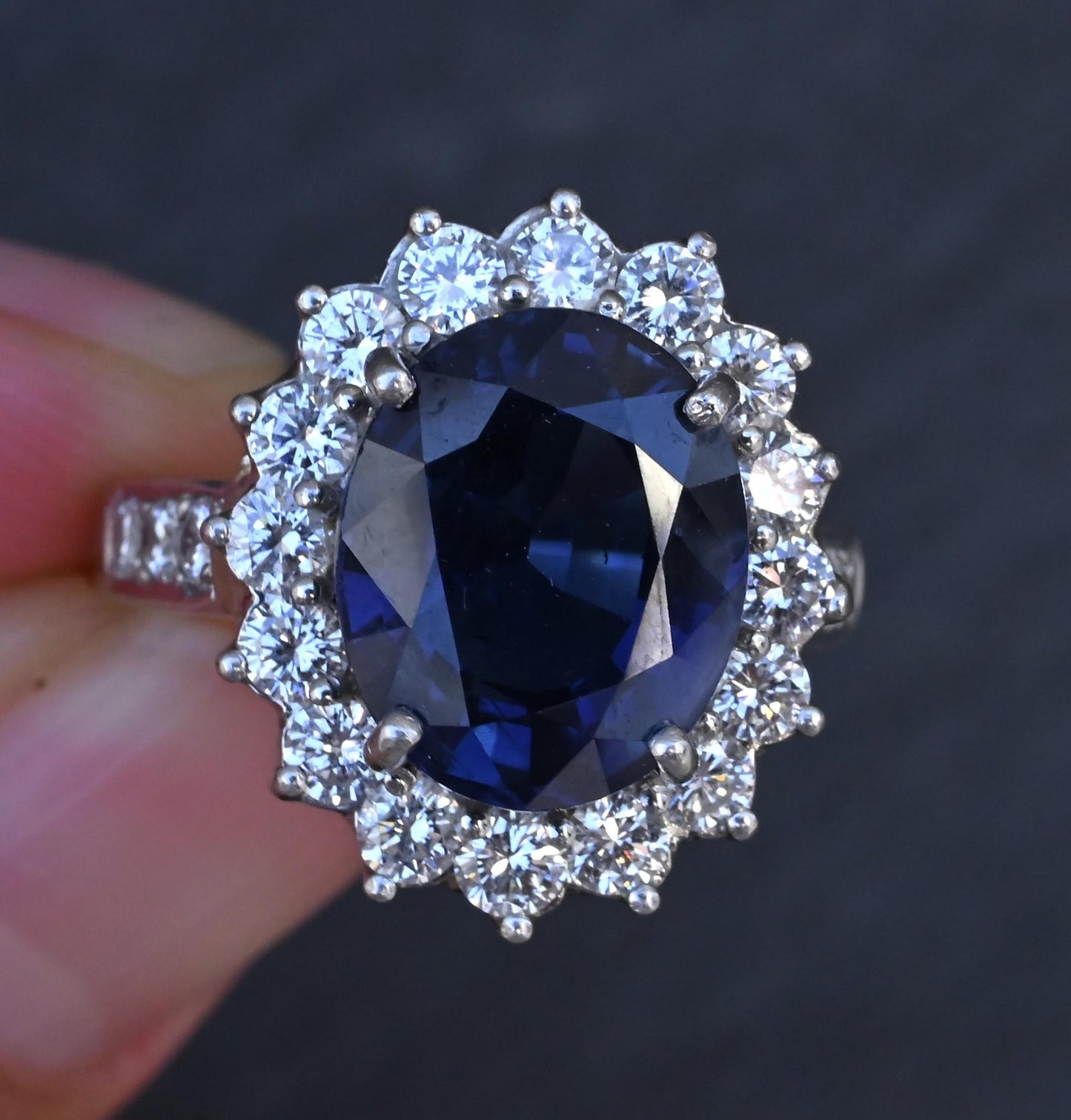 Exceptional 7.12 Carat NO HEAT GIA Certified Vivid Blue Sapphire & Diamond Ring