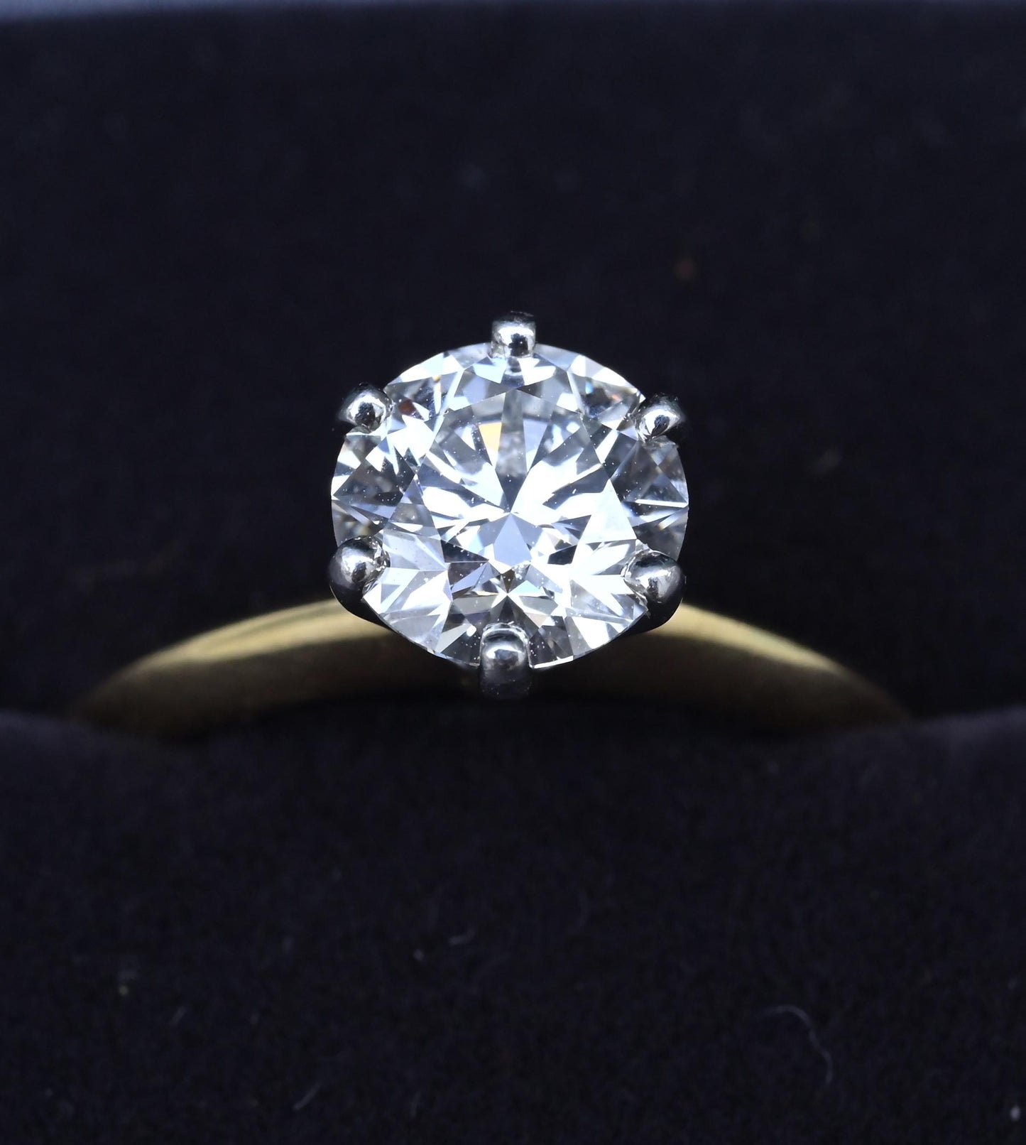Tiffany & Co. 1.23ct Round Brilliant Diamond Engagement Ring VS1 With Paperwork