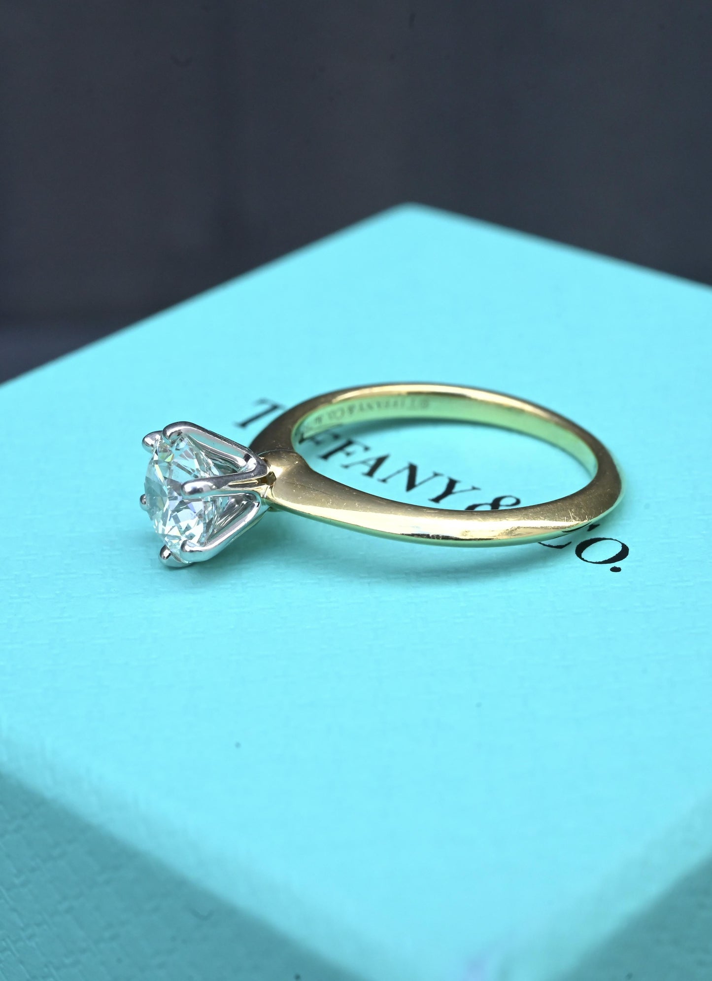 Tiffany & Co. 1.23ct Round Brilliant Diamond Engagement Ring VS1 With Paperwork