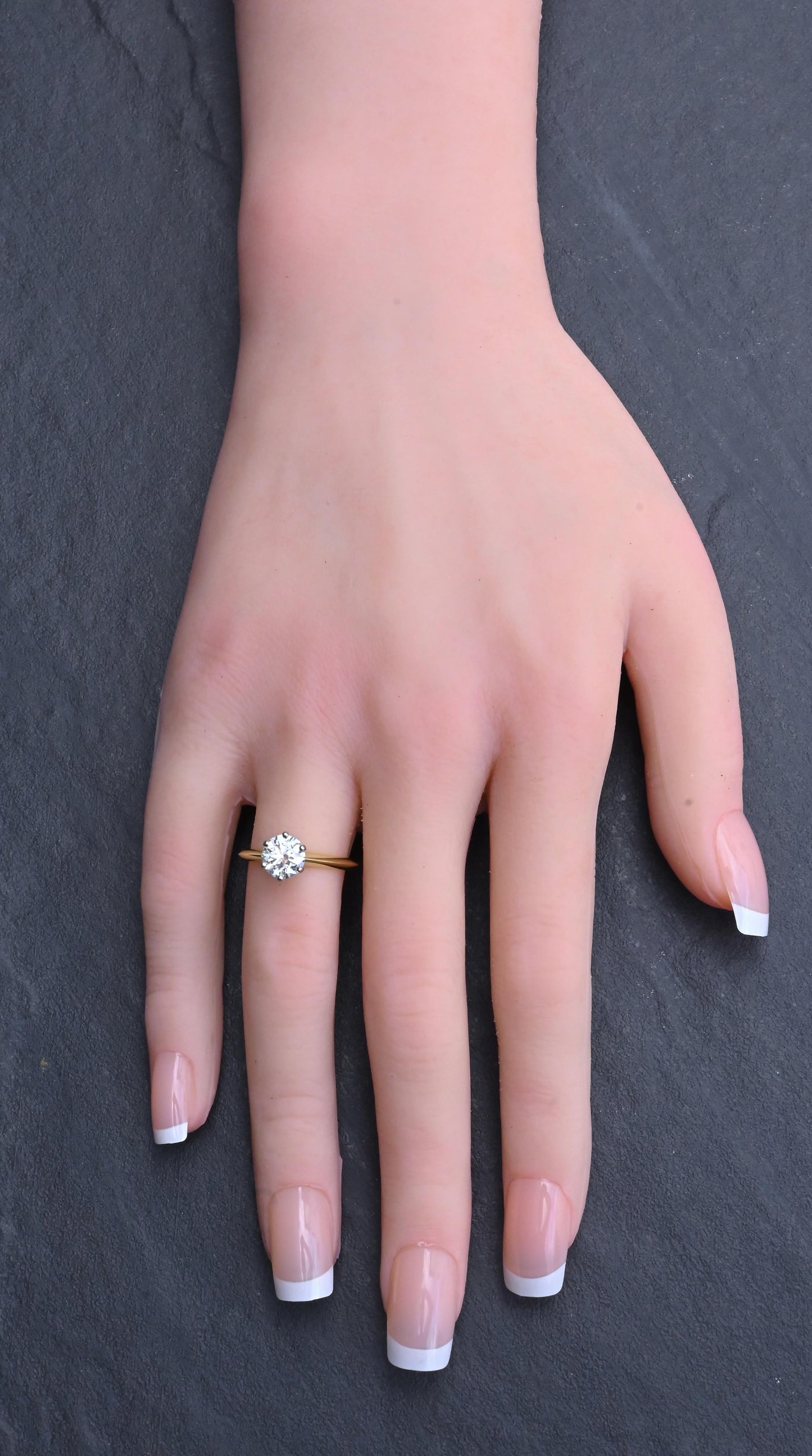 Tiffany & Co. 1.23ct Round Brilliant Diamond Engagement Ring VS1 With Paperwork