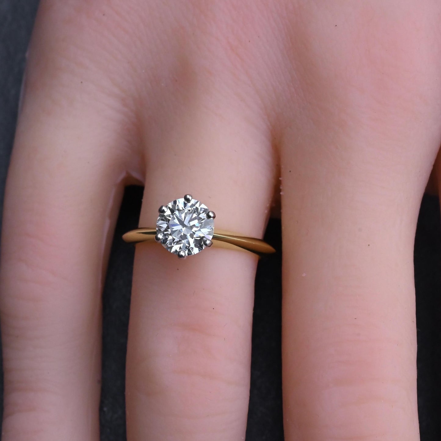 Tiffany & Co. 1.23ct Round Brilliant Diamond Engagement Ring VS1 With Paperwork