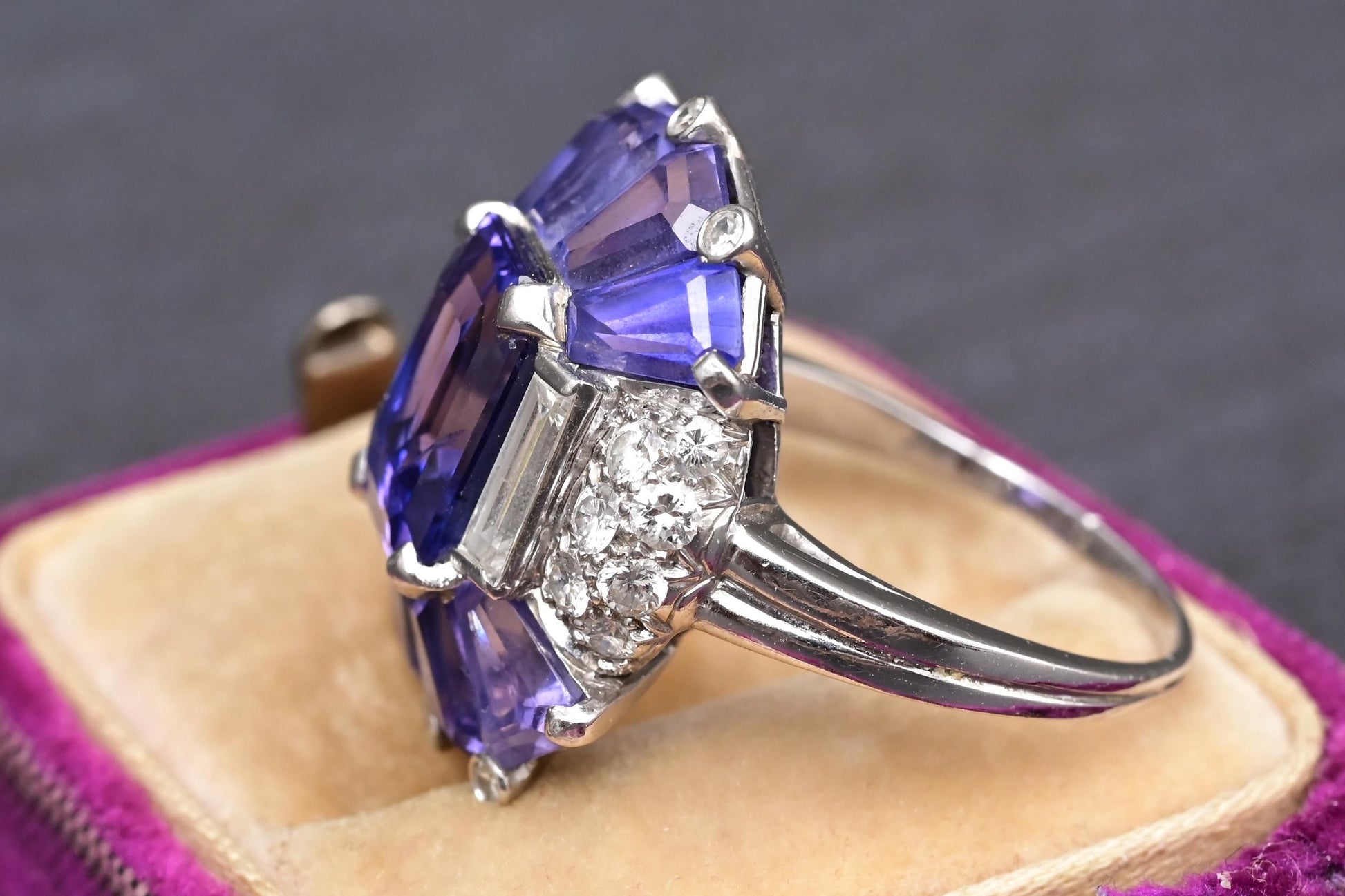 GIA Certified Platinum Art Deco Style Color-Changing Sapphire No Heat Sri Lanka