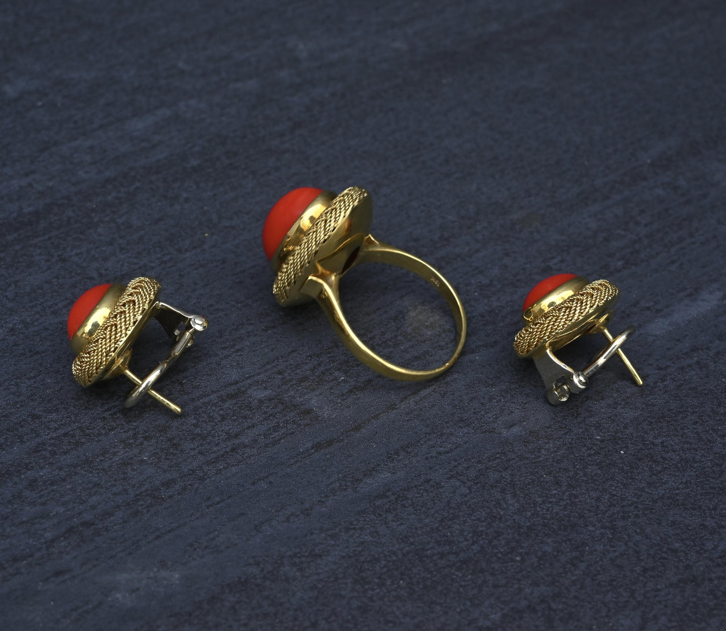 Estate Italian 18K Yellow Gold Blood Red Coral Earring & Ring Set 15.84g Size 8