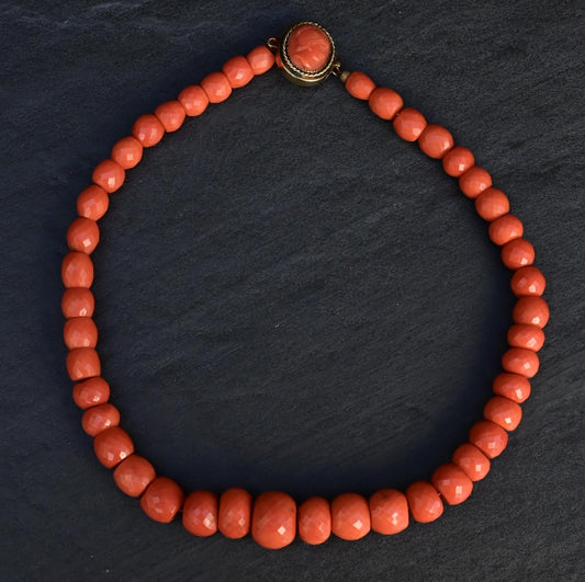 Fantastic Antique Coral Necklace Diamond Etched 101 Grams With Cameo