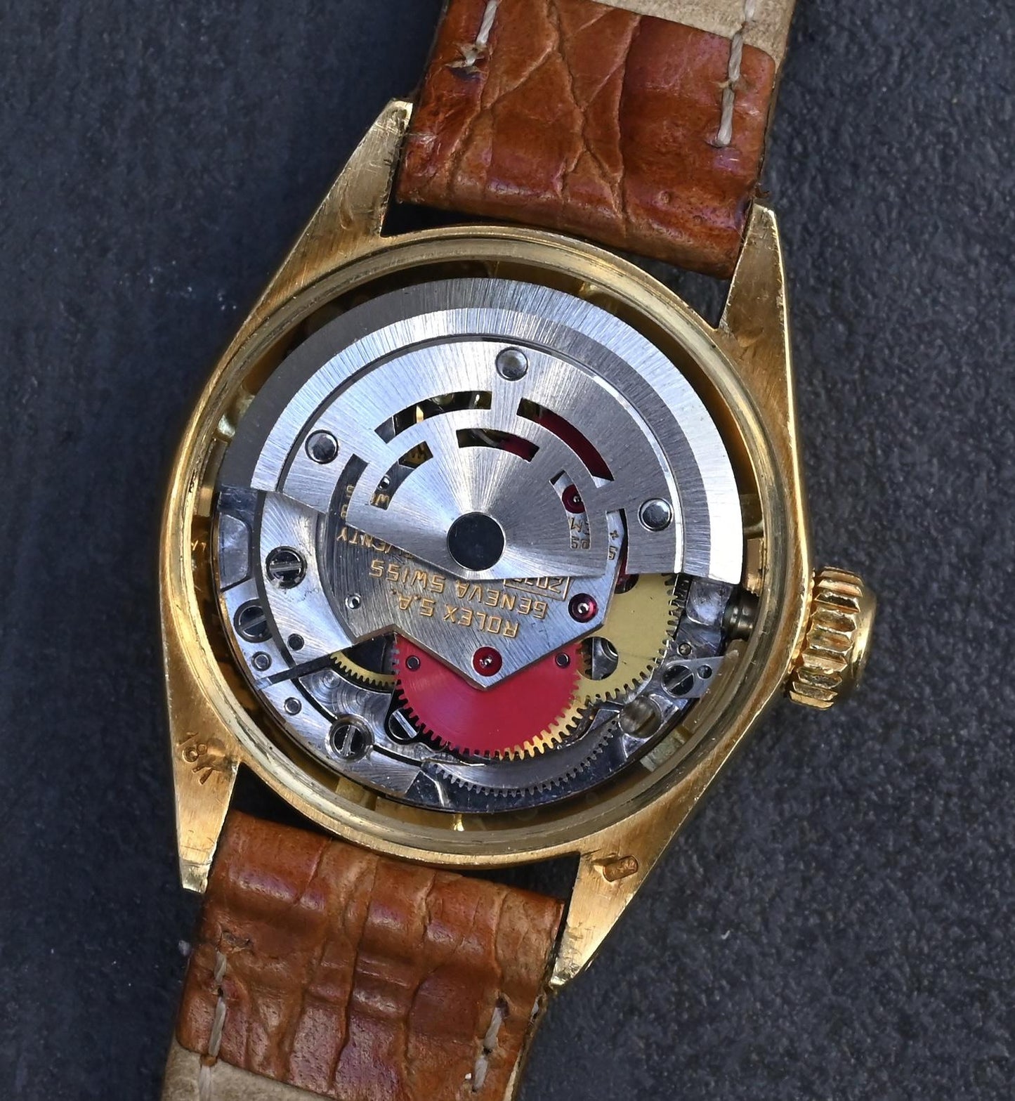 Vintage Ladies Rolex Oyster Perpetual 26mm 18k Yellow Gold Ref. 6718