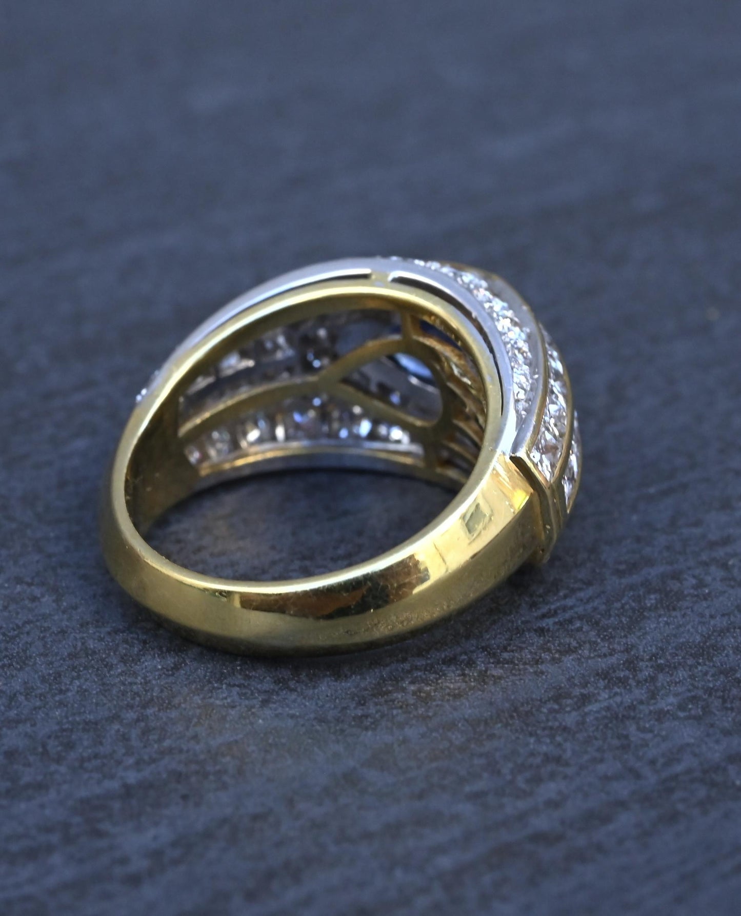 Amazing French Vintage 18K Gold Ring 3.85 Carats of Diamonds & Sapphire IGI Cert