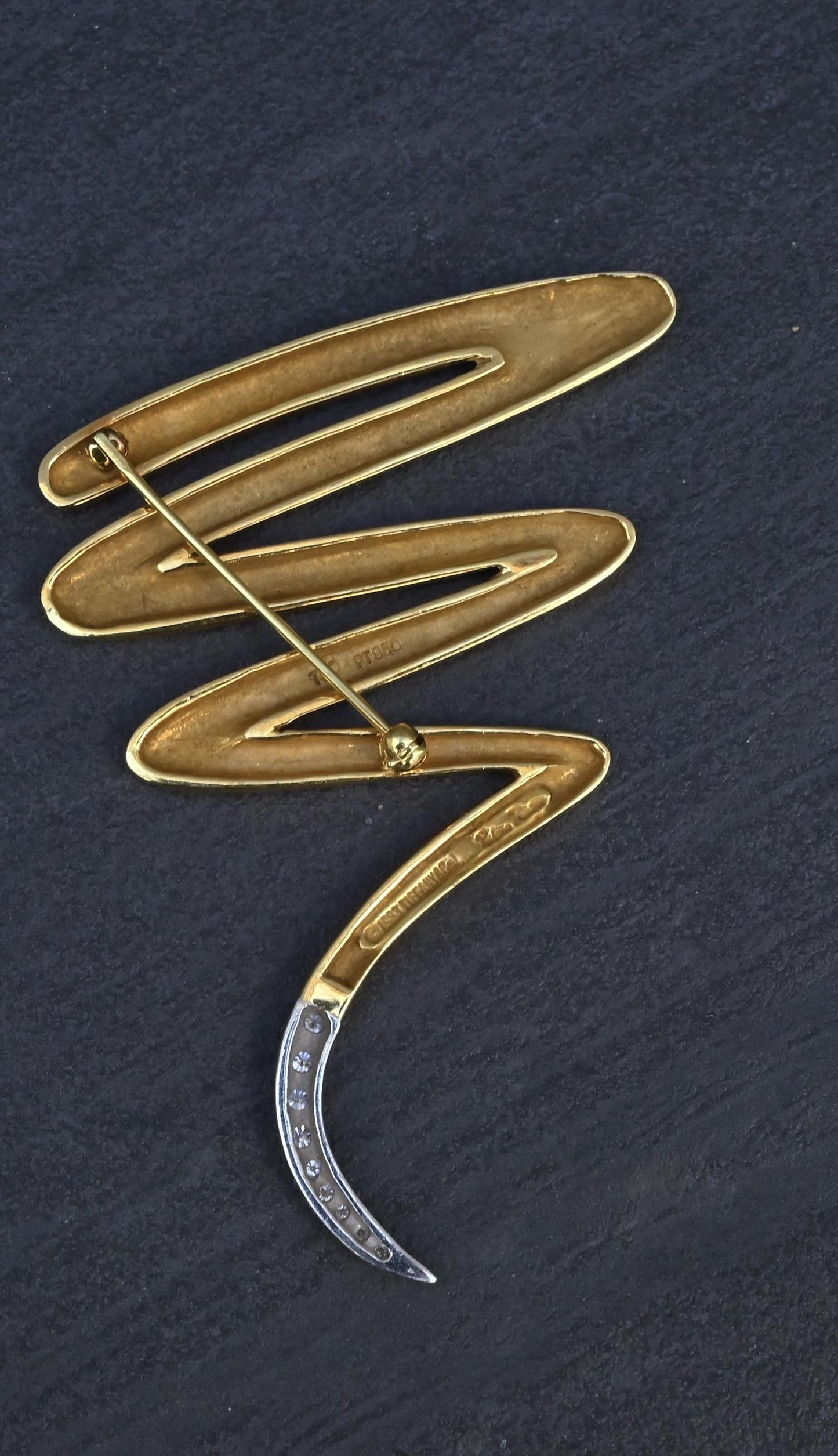 Tiffany & Co. Paloma Picasso Large Zig Zag Brooch 18K Gold Platinum Diamonds
