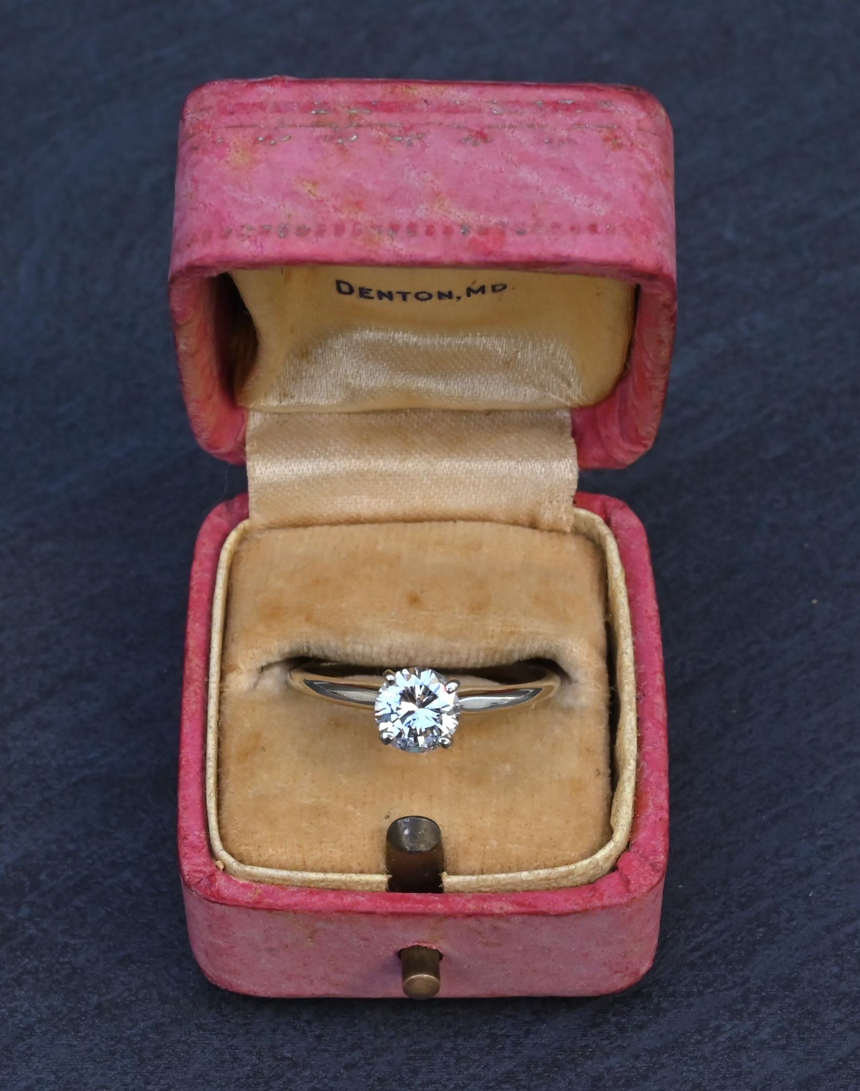 IGI Certified 0.90 CT Natural Diamond Solitaire Engagement Ring 14K Gold Size 9