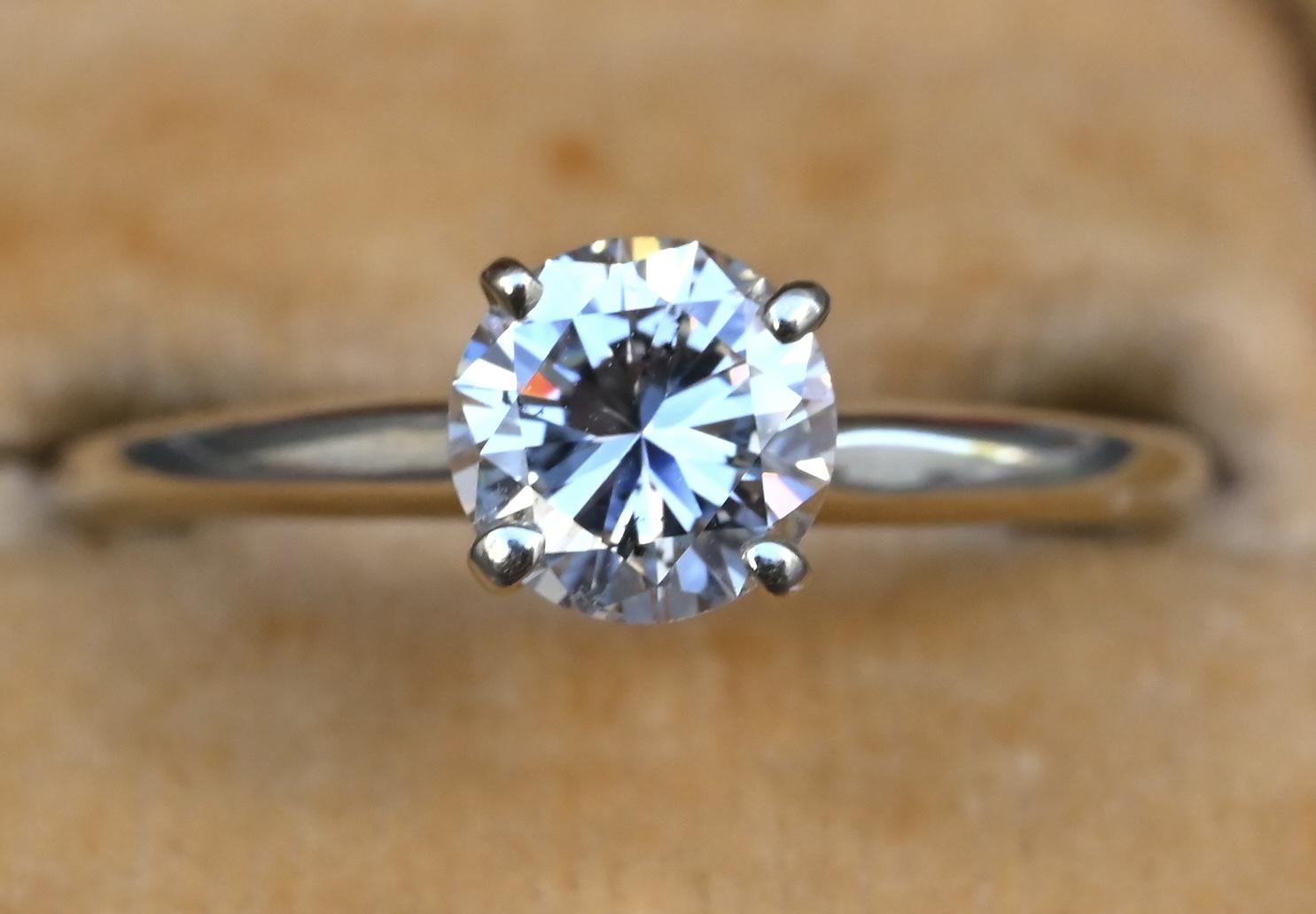 IGI Certified 0.90 CT Natural Diamond Solitaire Engagement Ring 14K Gold Size 9