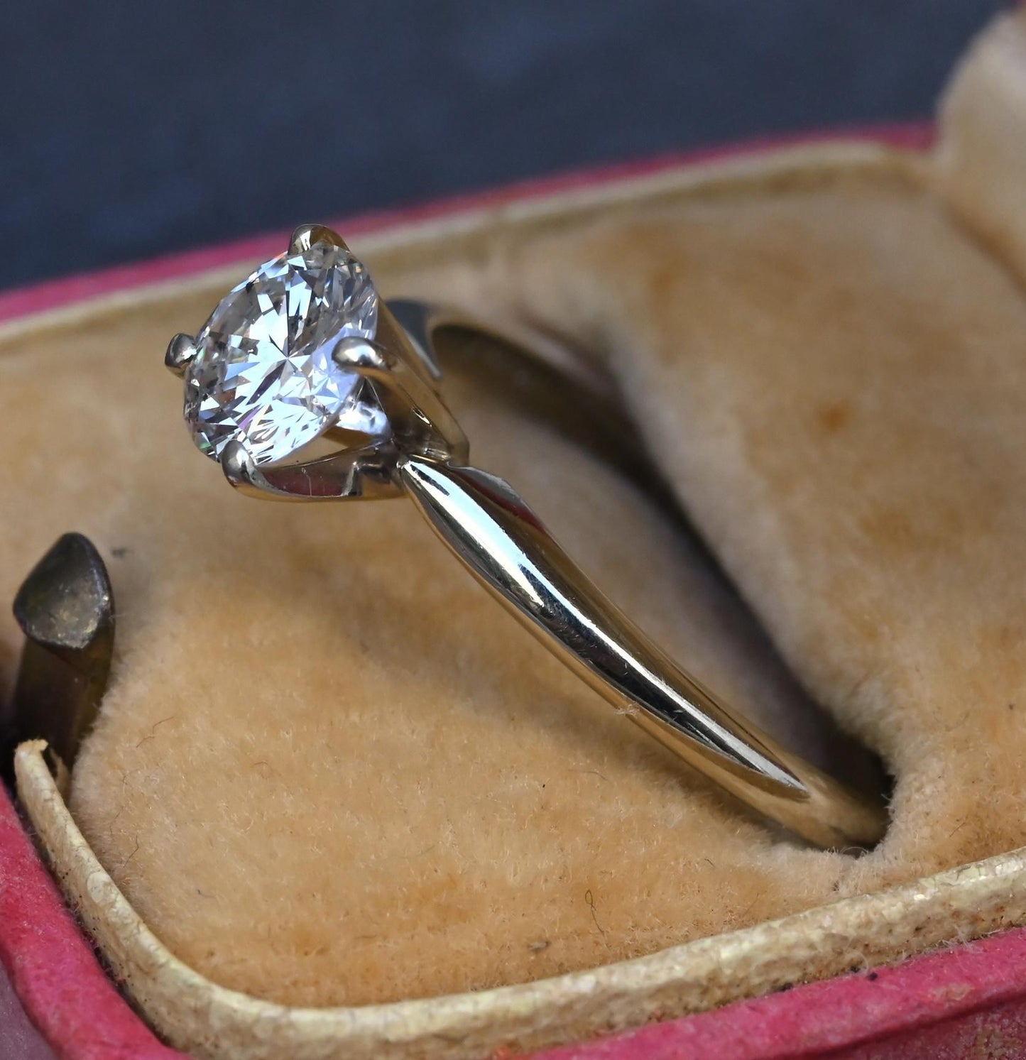 IGI Certified 0.90 CT Natural Diamond Solitaire Engagement Ring 14K Gold Size 9