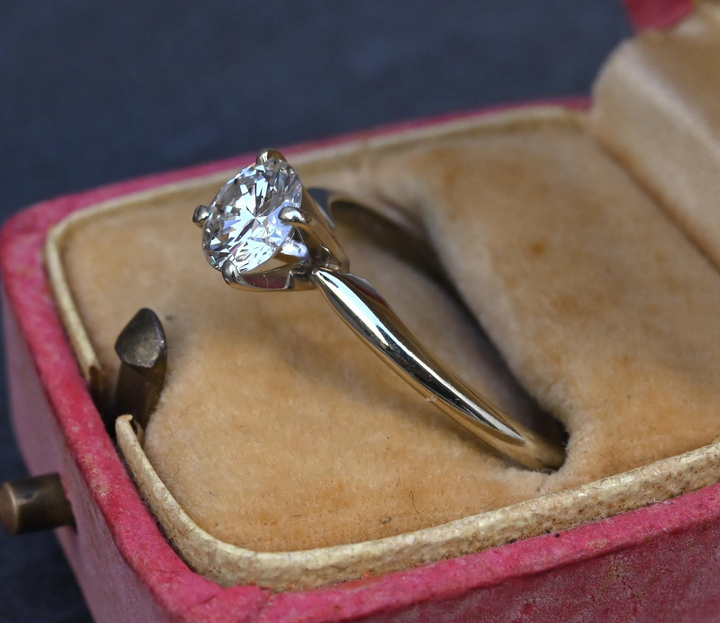 IGI Certified 0.90 CT Natural Diamond Solitaire Engagement Ring 14K Gold Size 9