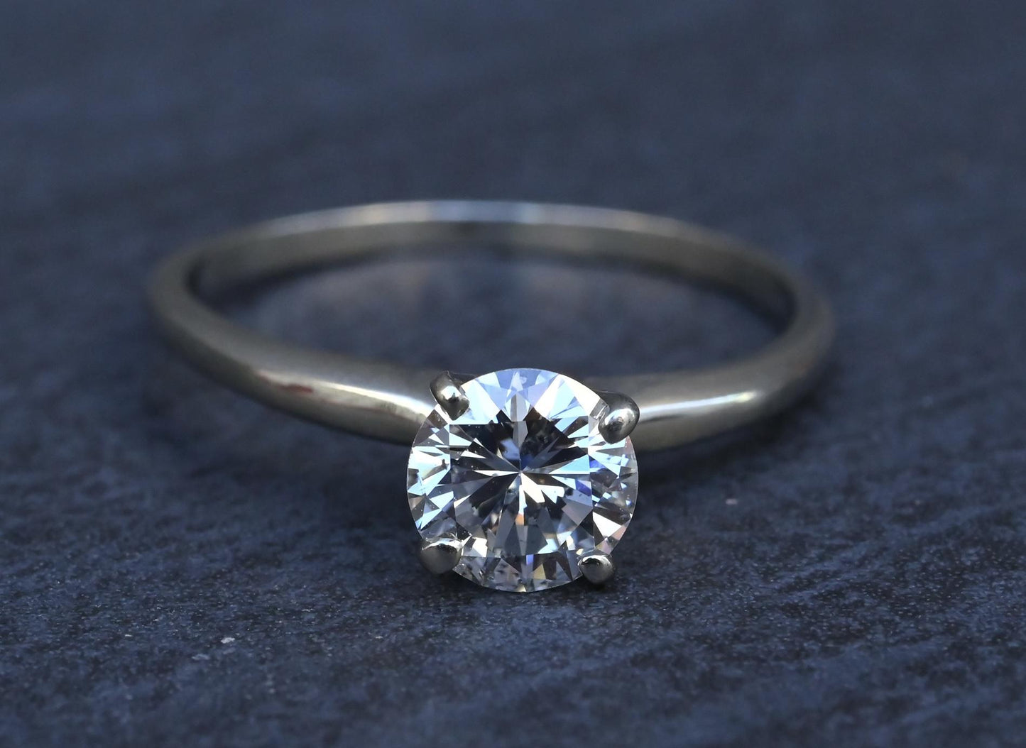 IGI Certified 0.90 CT Natural Diamond Solitaire Engagement Ring 14K Gold Size 9