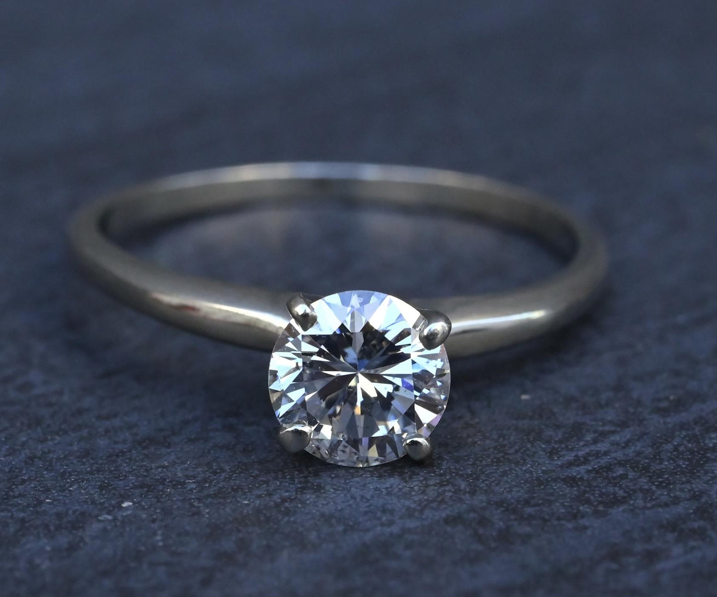 IGI Certified 0.90 CT Natural Diamond Solitaire Engagement Ring 14K Gold Size 9