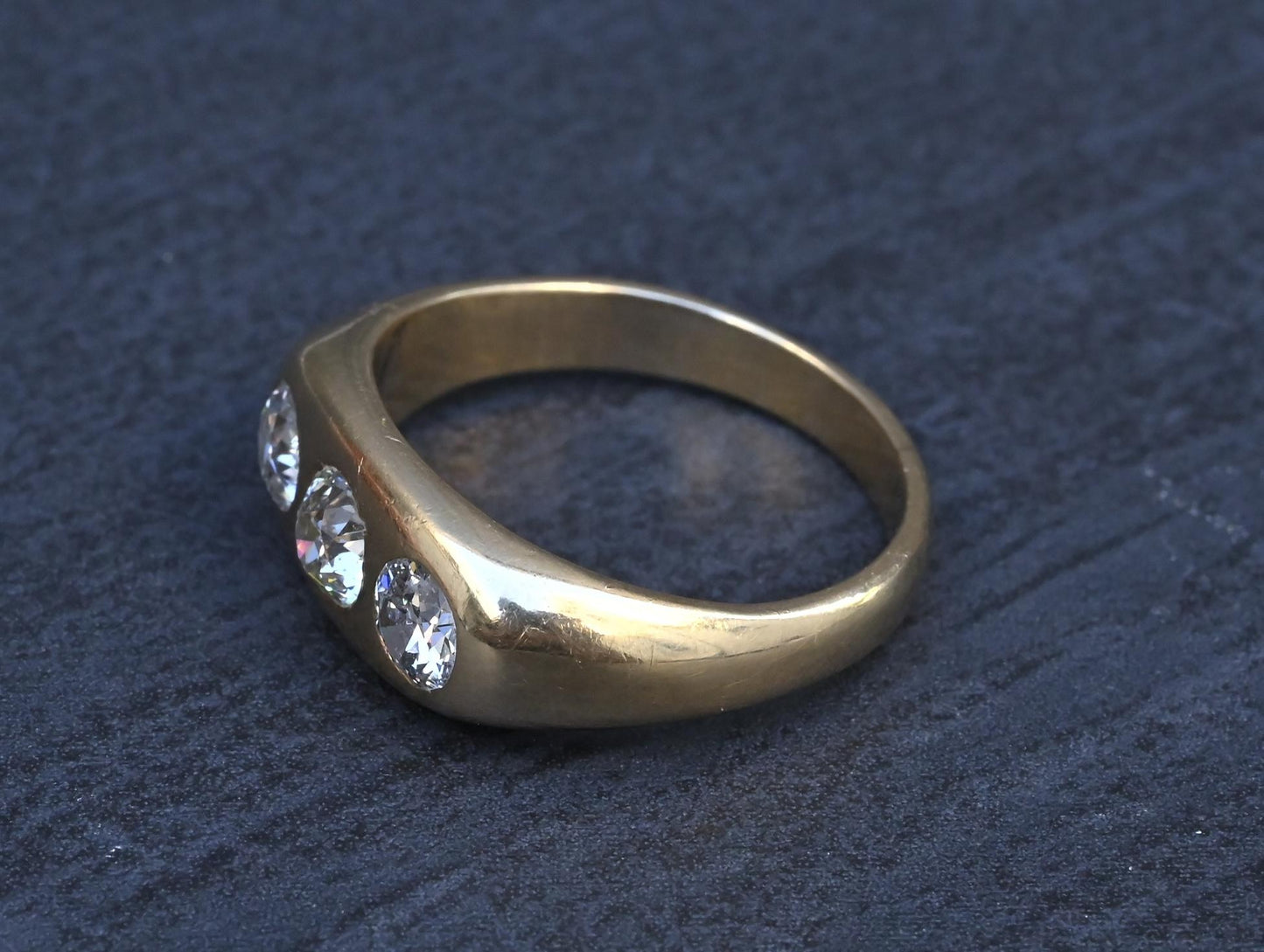 Art Deco 14K Yellow Gold Gypsy 3-Stone Old European Cut Diamond Ring Size 9.5