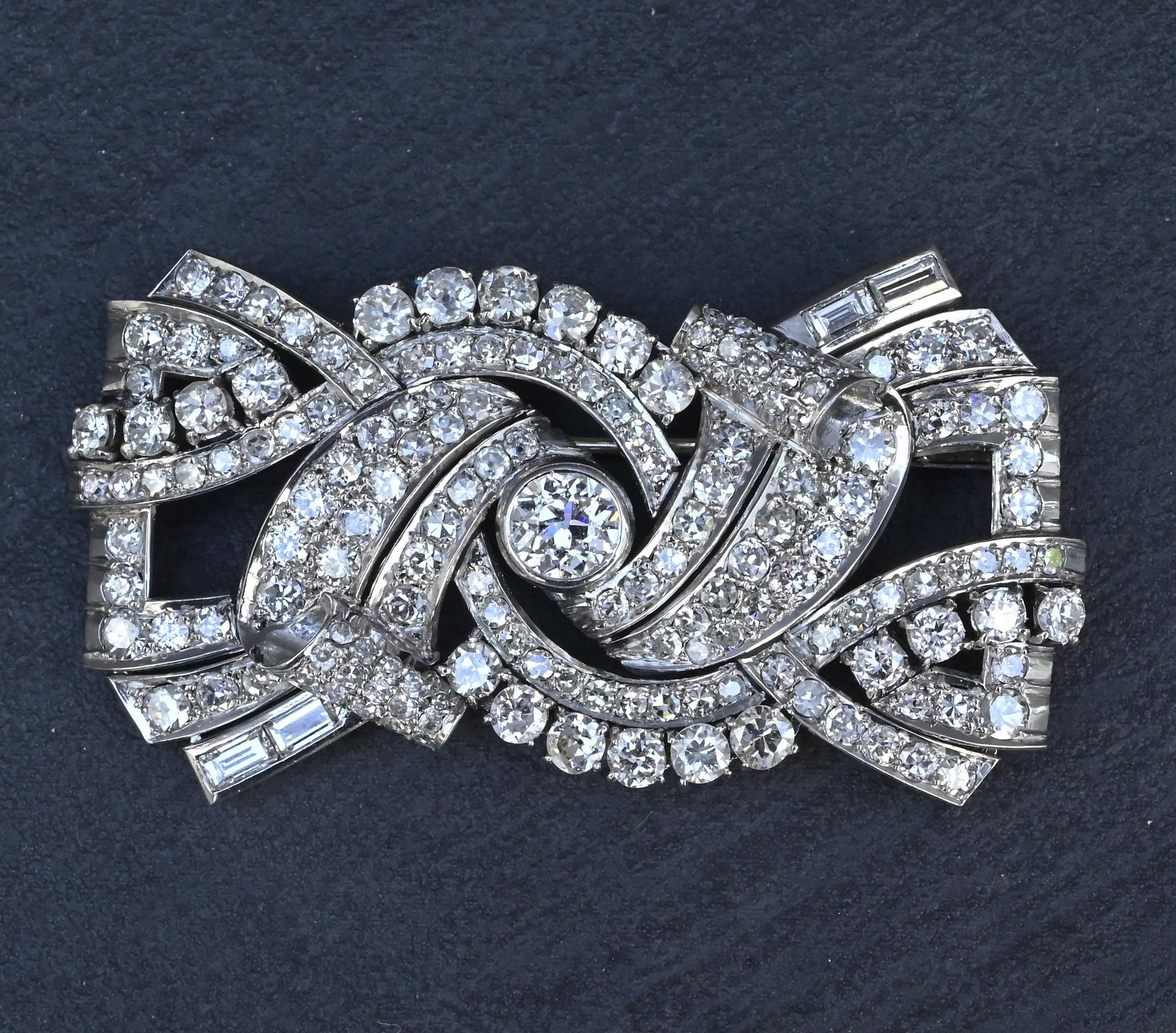 Antique Art Deco 8ctw Old European Diamond Platinum Brooch Pin IGI Certified